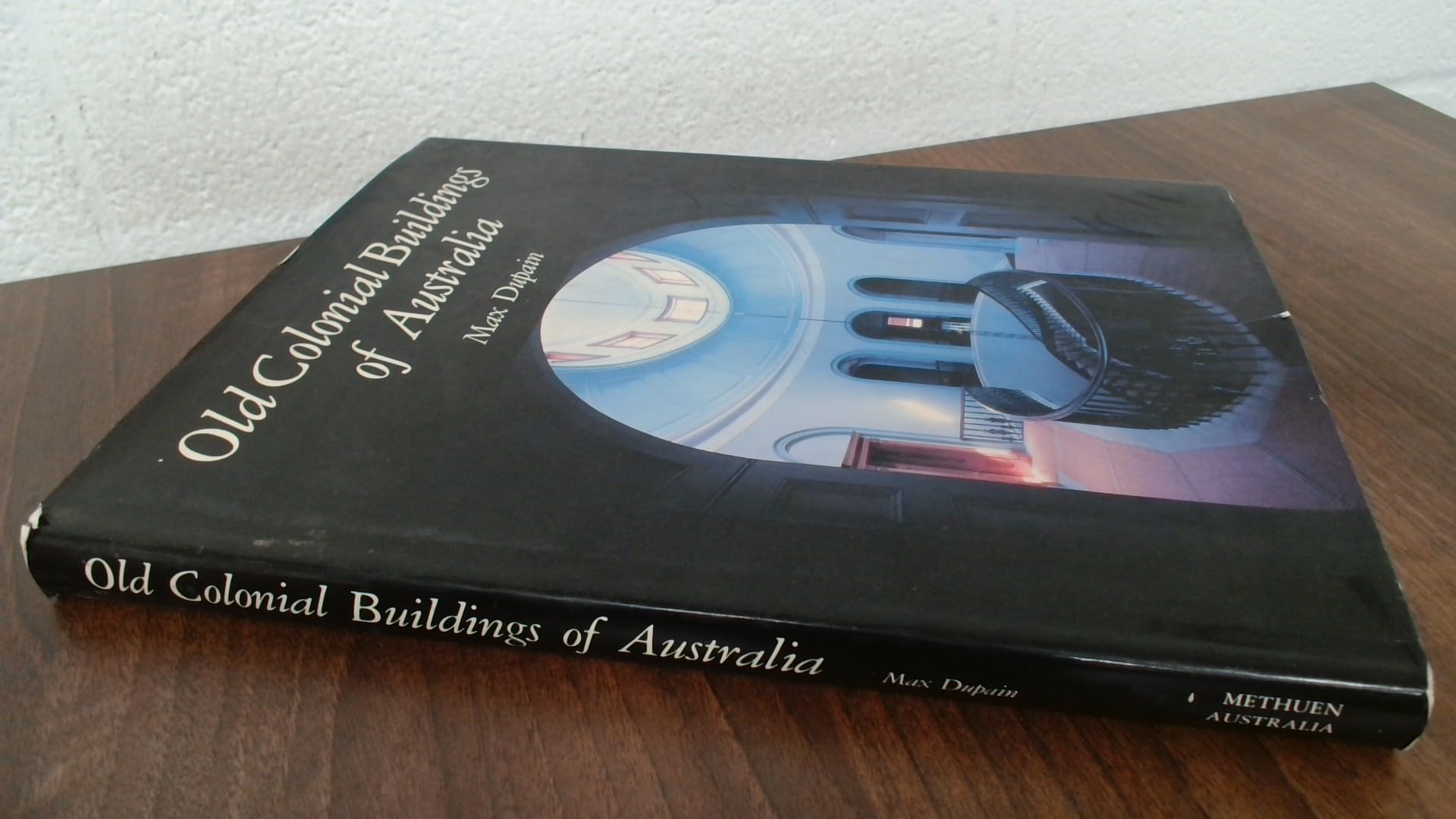 OLD COLONIAL BUILDINGS OF AUSTRALIA book