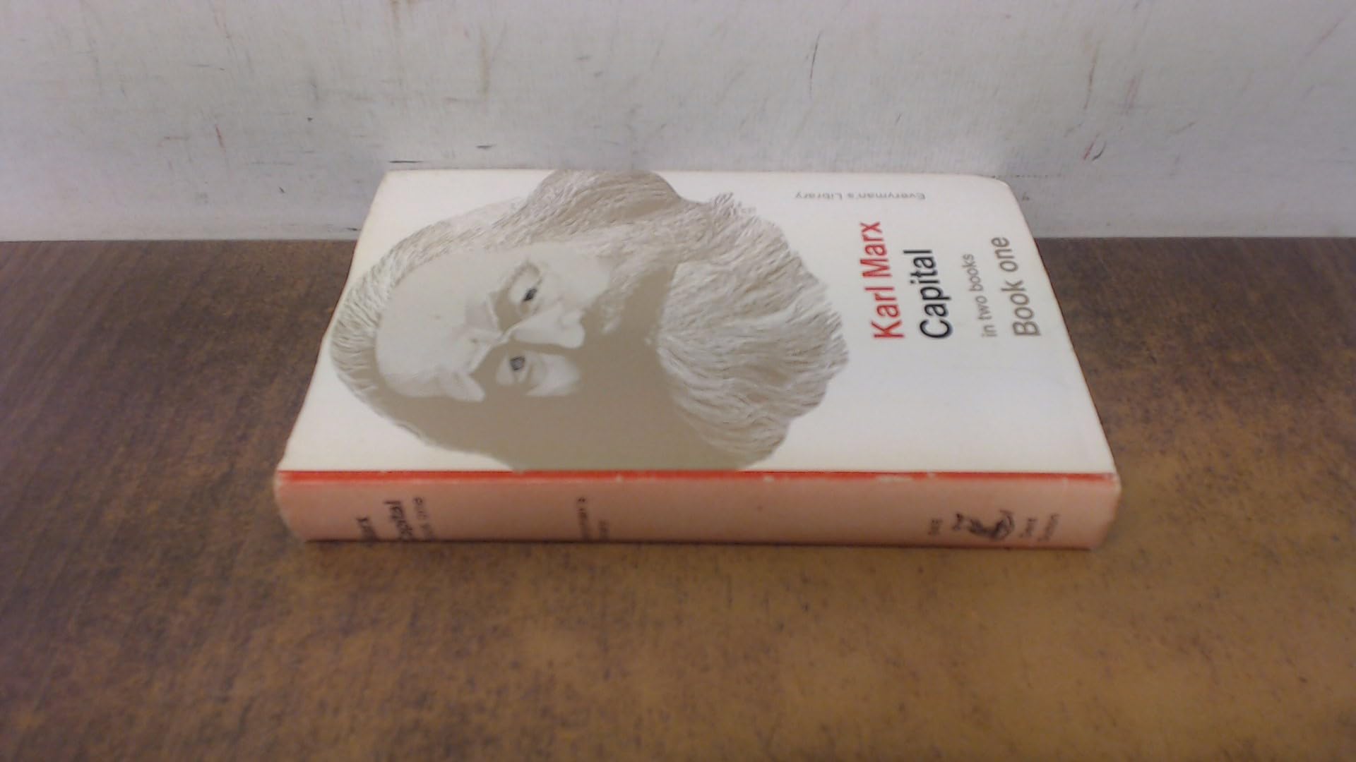 Capital: Der Produktionsprozess Des Kapitals (Everyman's Library) Business, Finance & Career