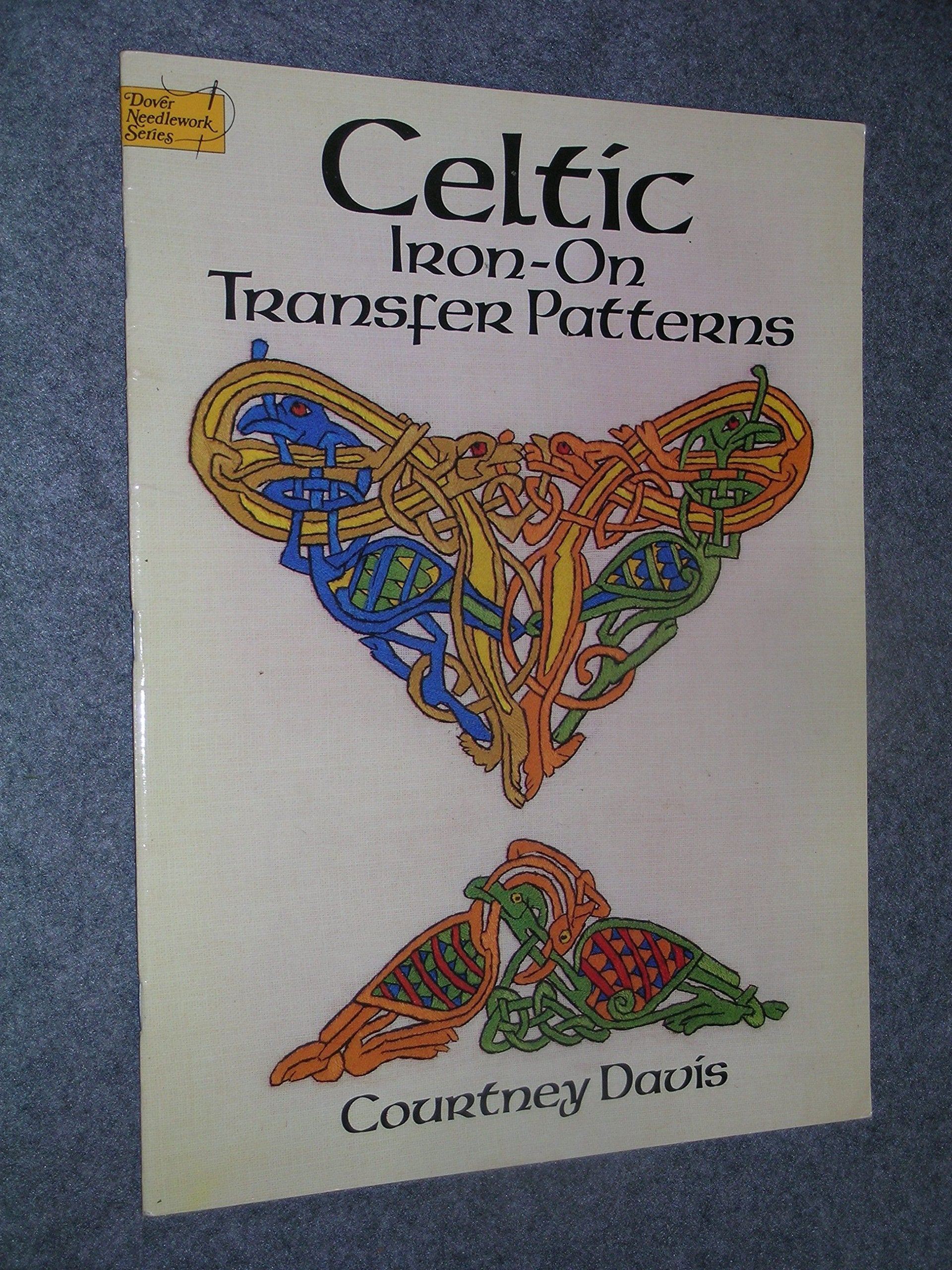 Celtic Iron-On Transfer Patterns (Dover Iron-on Transfer Patterns) Film, Art & Culture