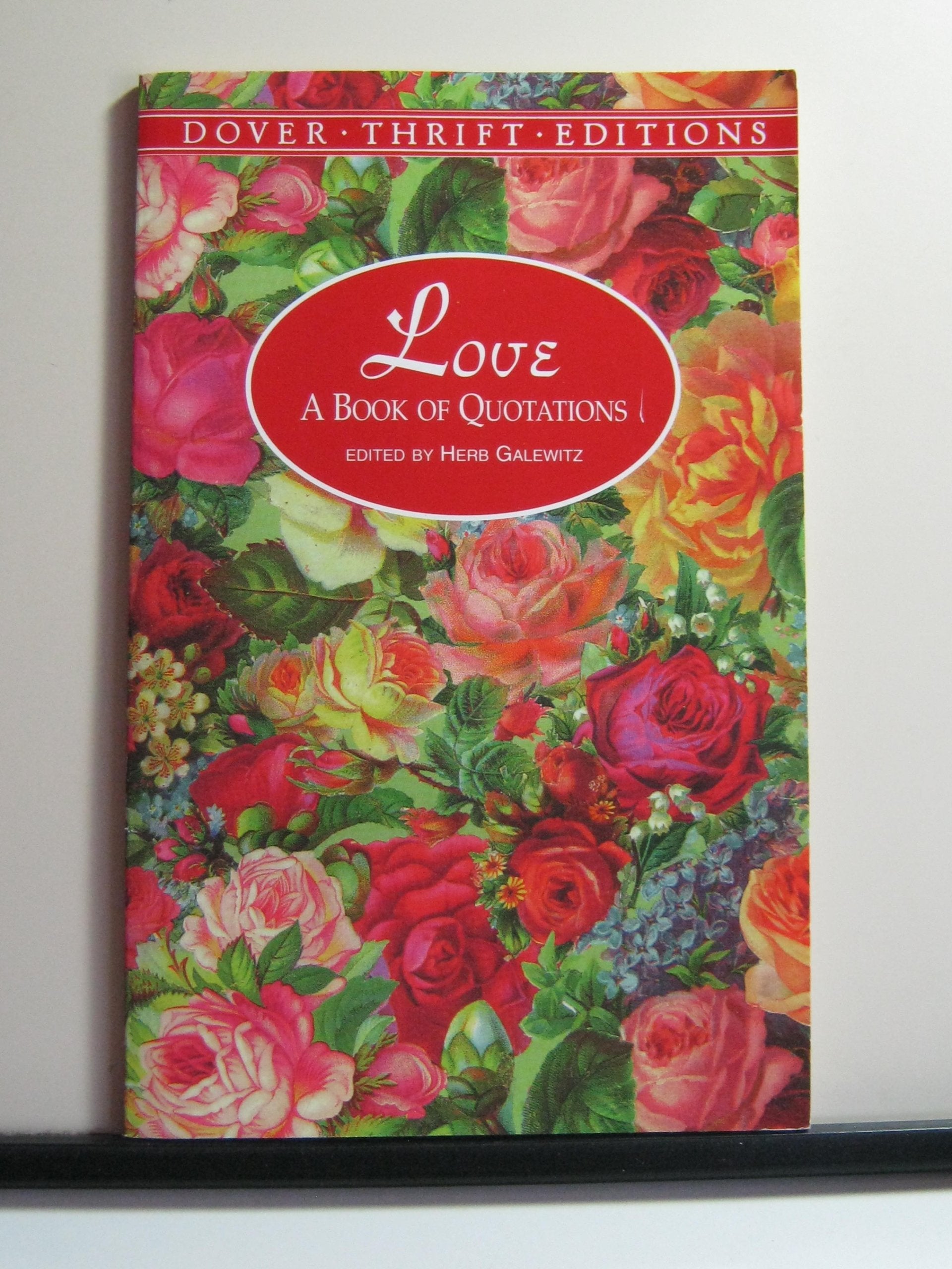 Love: A Book of Quotations (Dover Thrift Editions) Contemporary literature