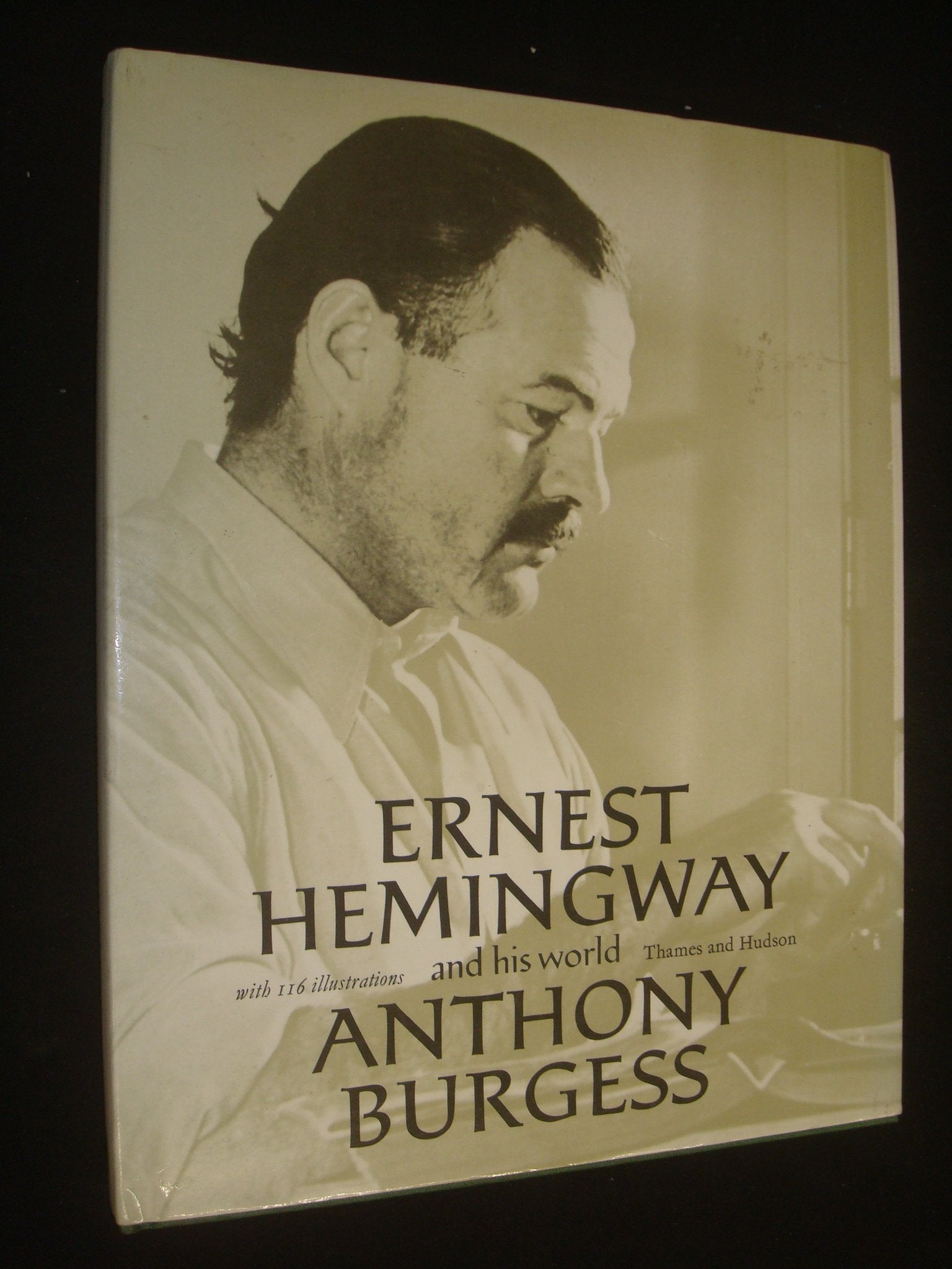 Ernest Hemingway and His World (Pictorial Biography S.) Memories