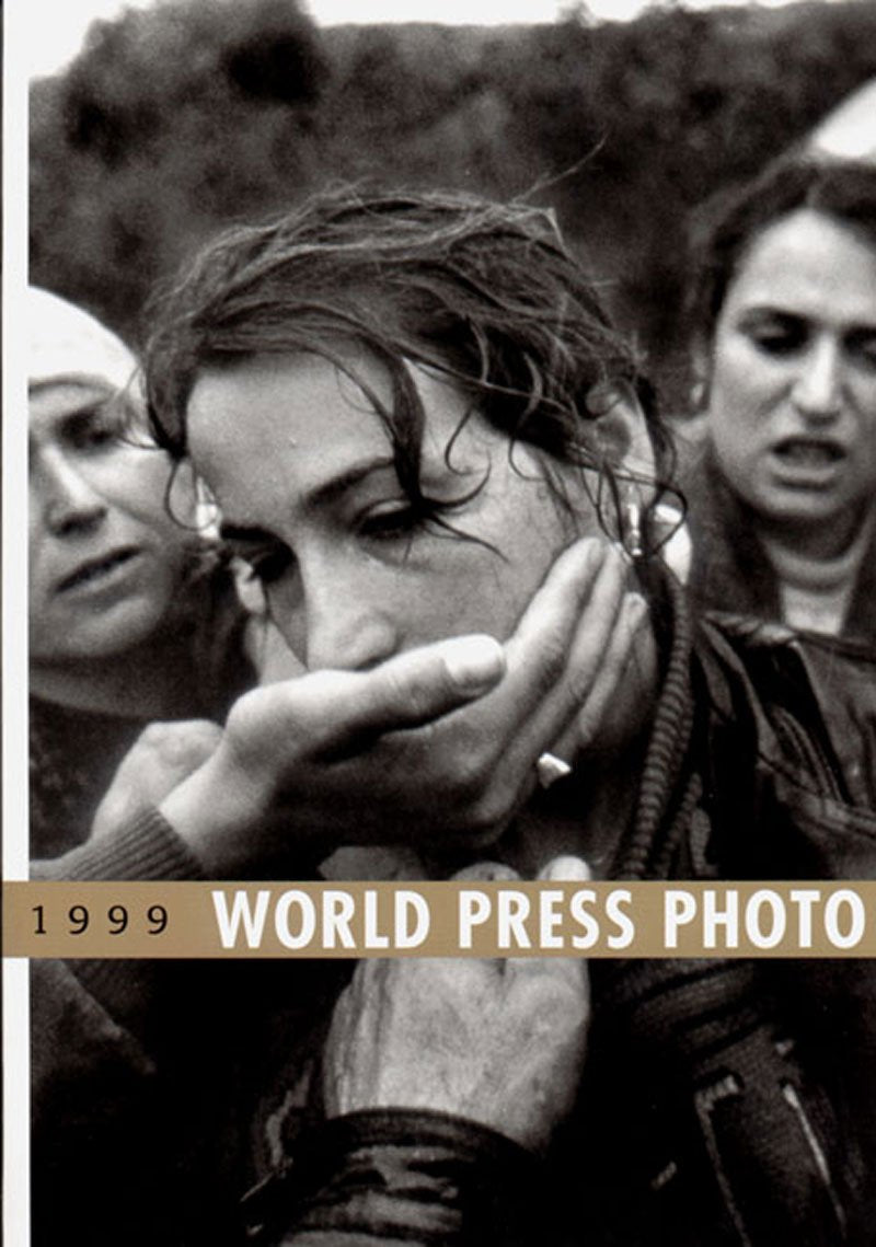 World Press Photo 1999 Media & Communication