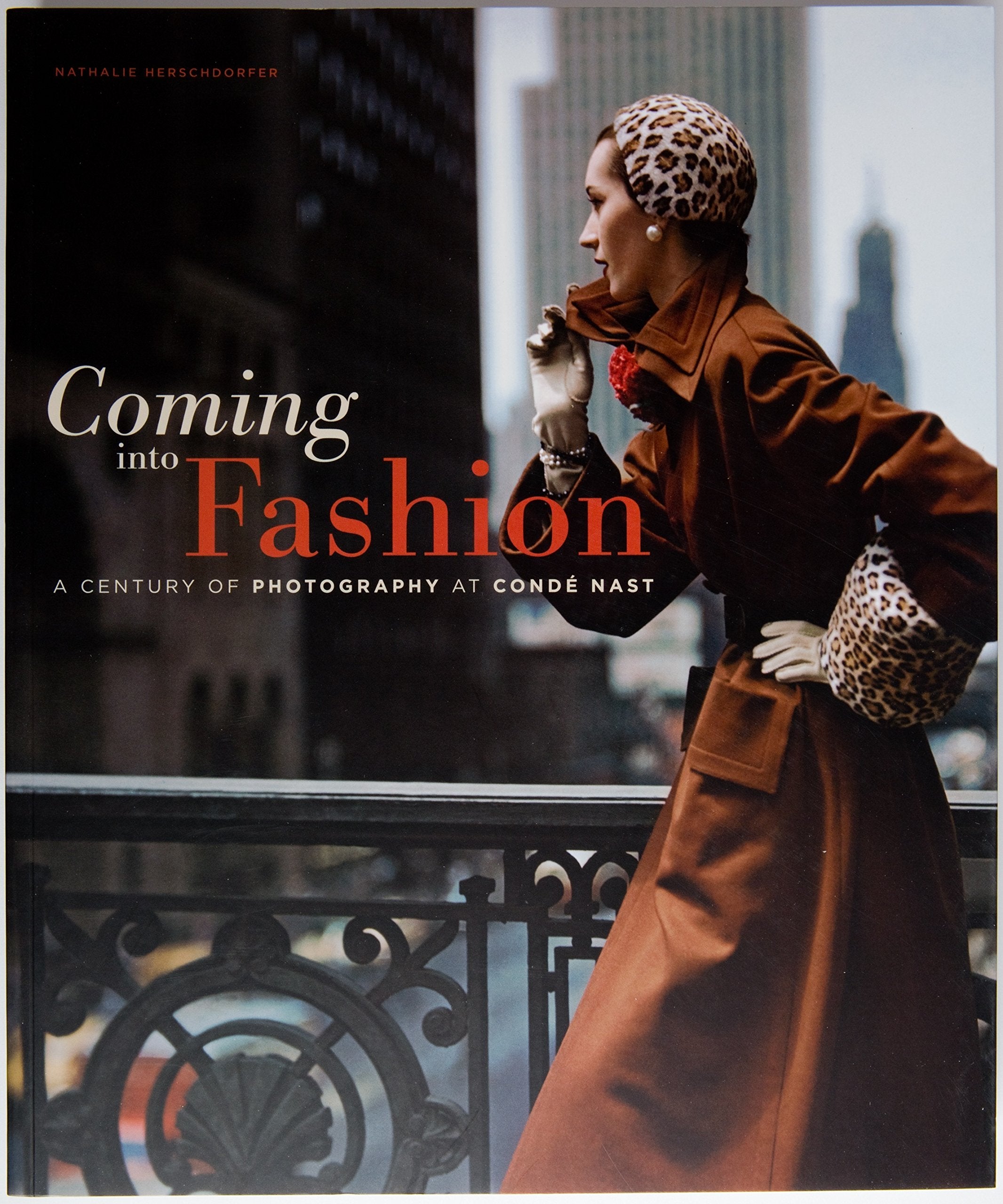Coming into fashion: a century of photography at conde nast Books