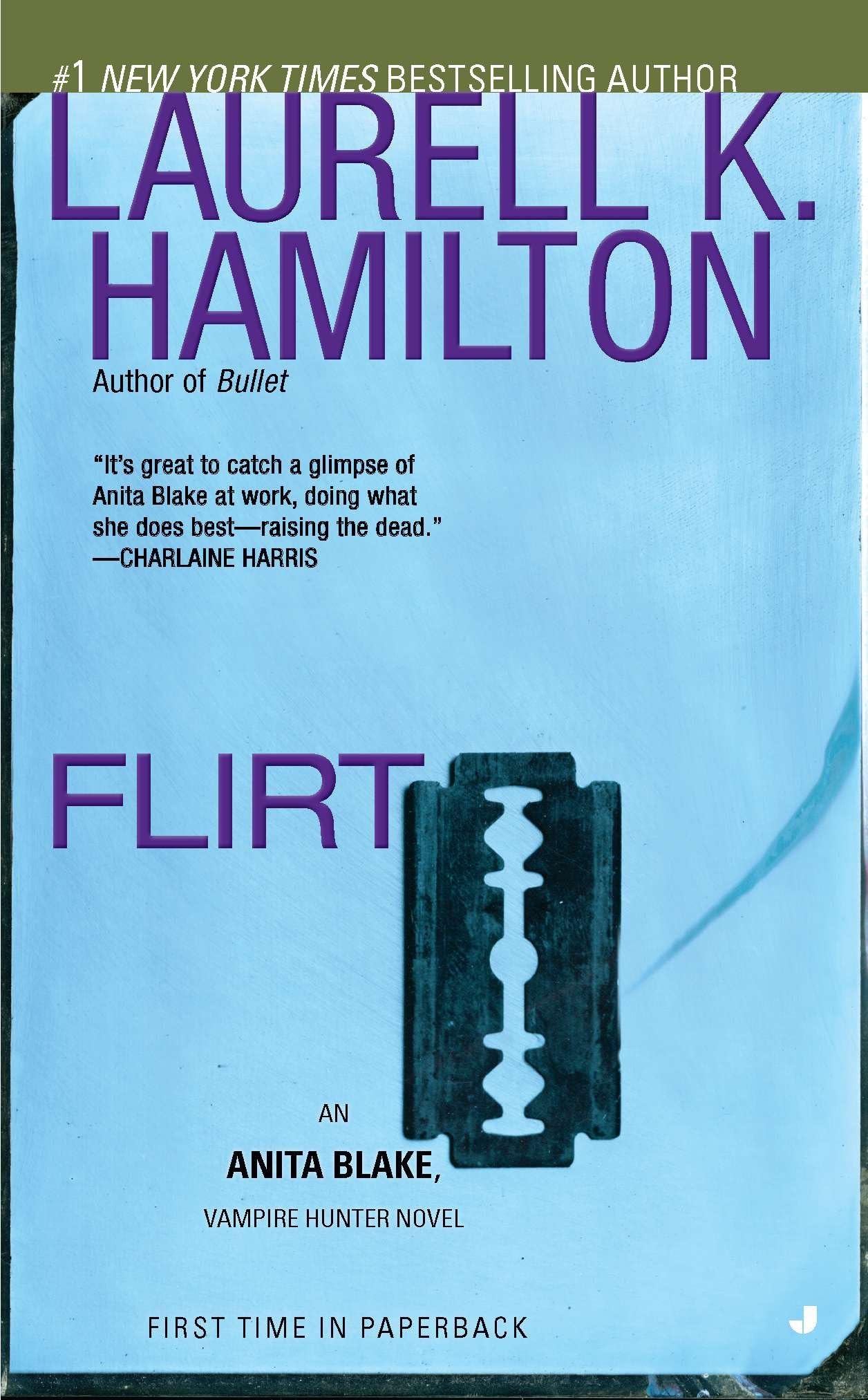 Flirt: An Anita Blake, Vampire Hunter Novel Horror & Mystery