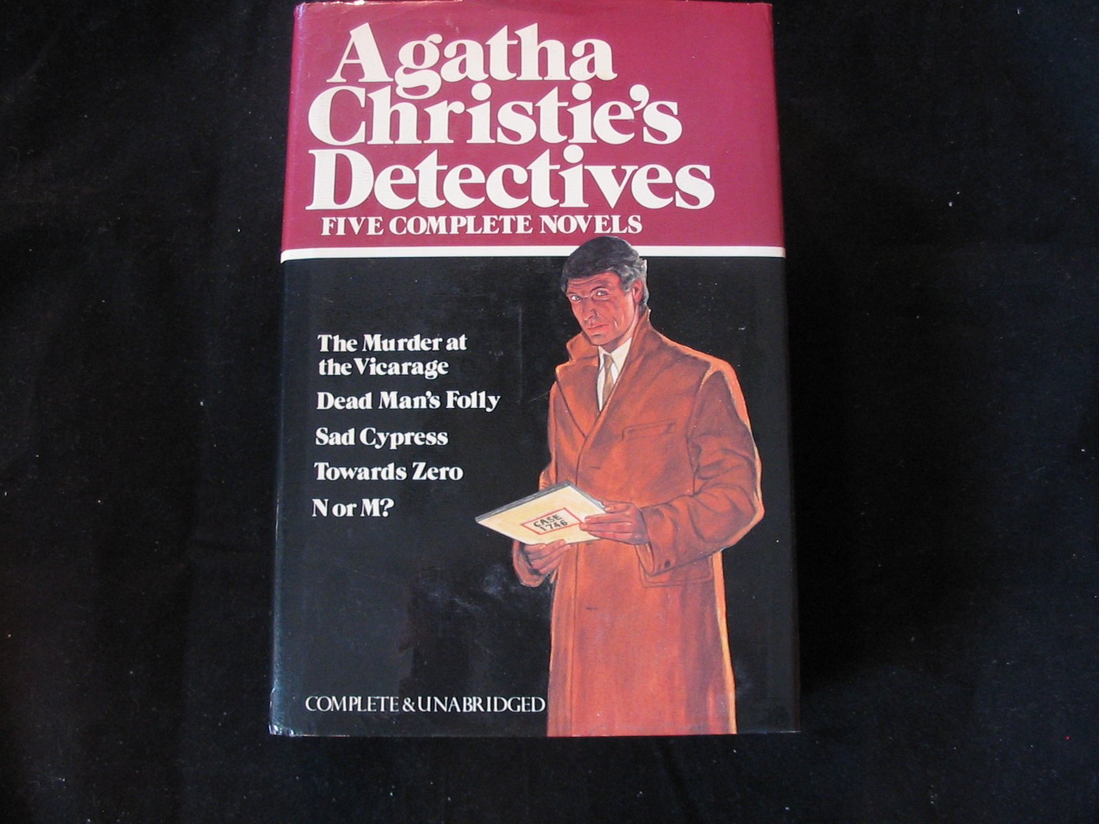 Agatha Christie's Detectives: Five Complete Novels Detective & CSI