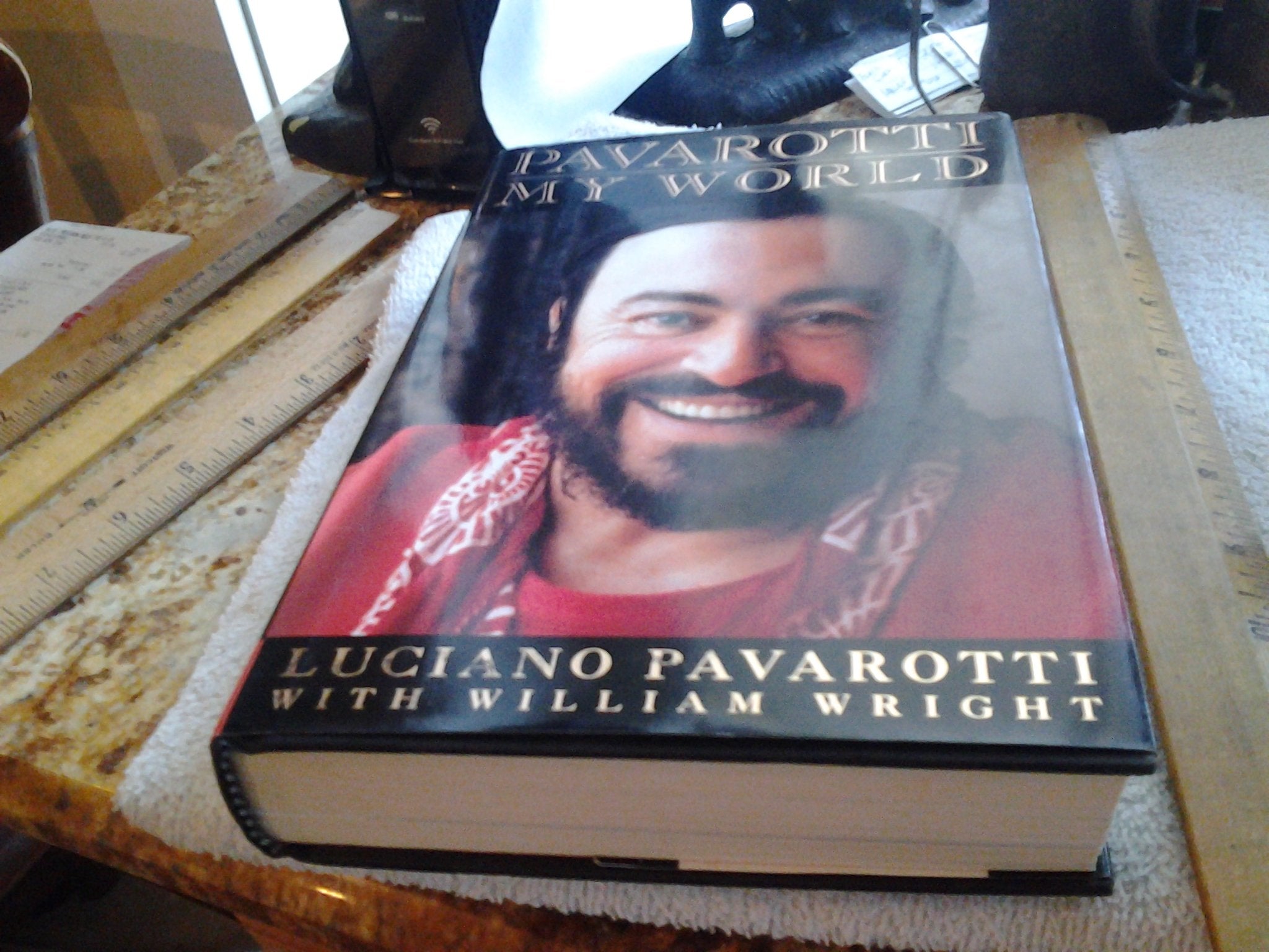 Pavarotti: My World Art & Literature