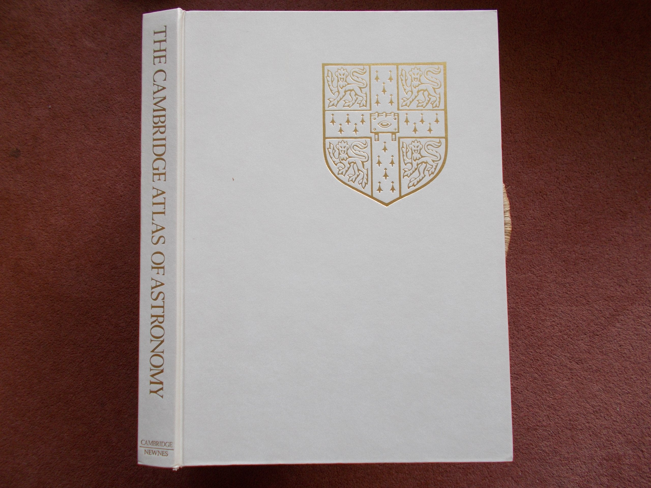 Cambridge Atlas of Astronomy Reference Books