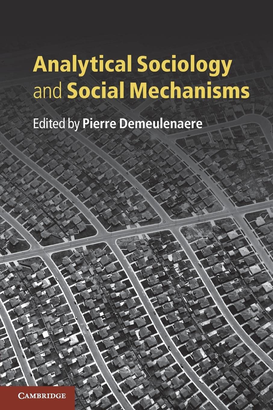 Analytical Sociology and Social Mechanisms Law