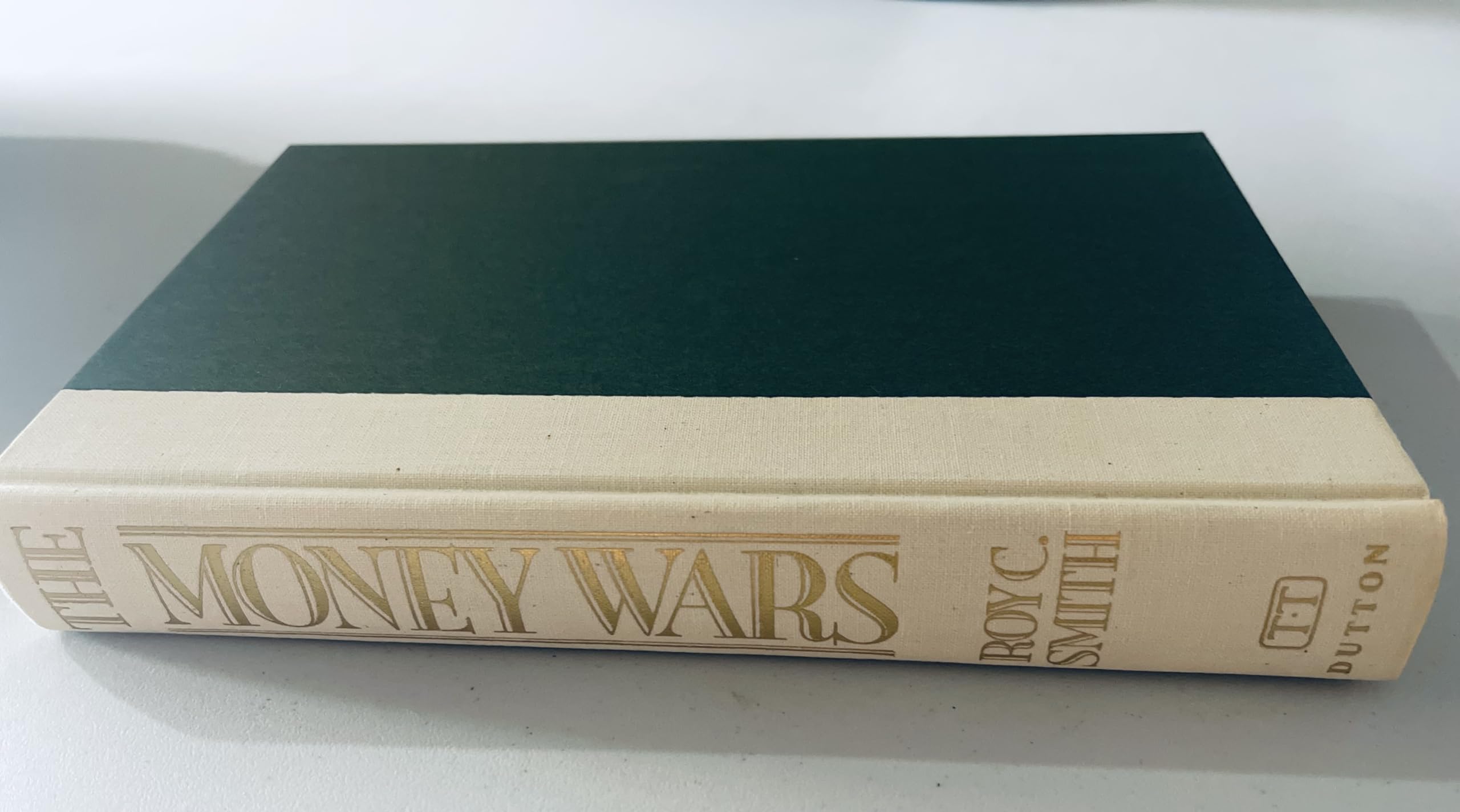 The Money Wars: The Rise and Fall of the Great Buyout Boom of the 1980's Business, Finance & Career