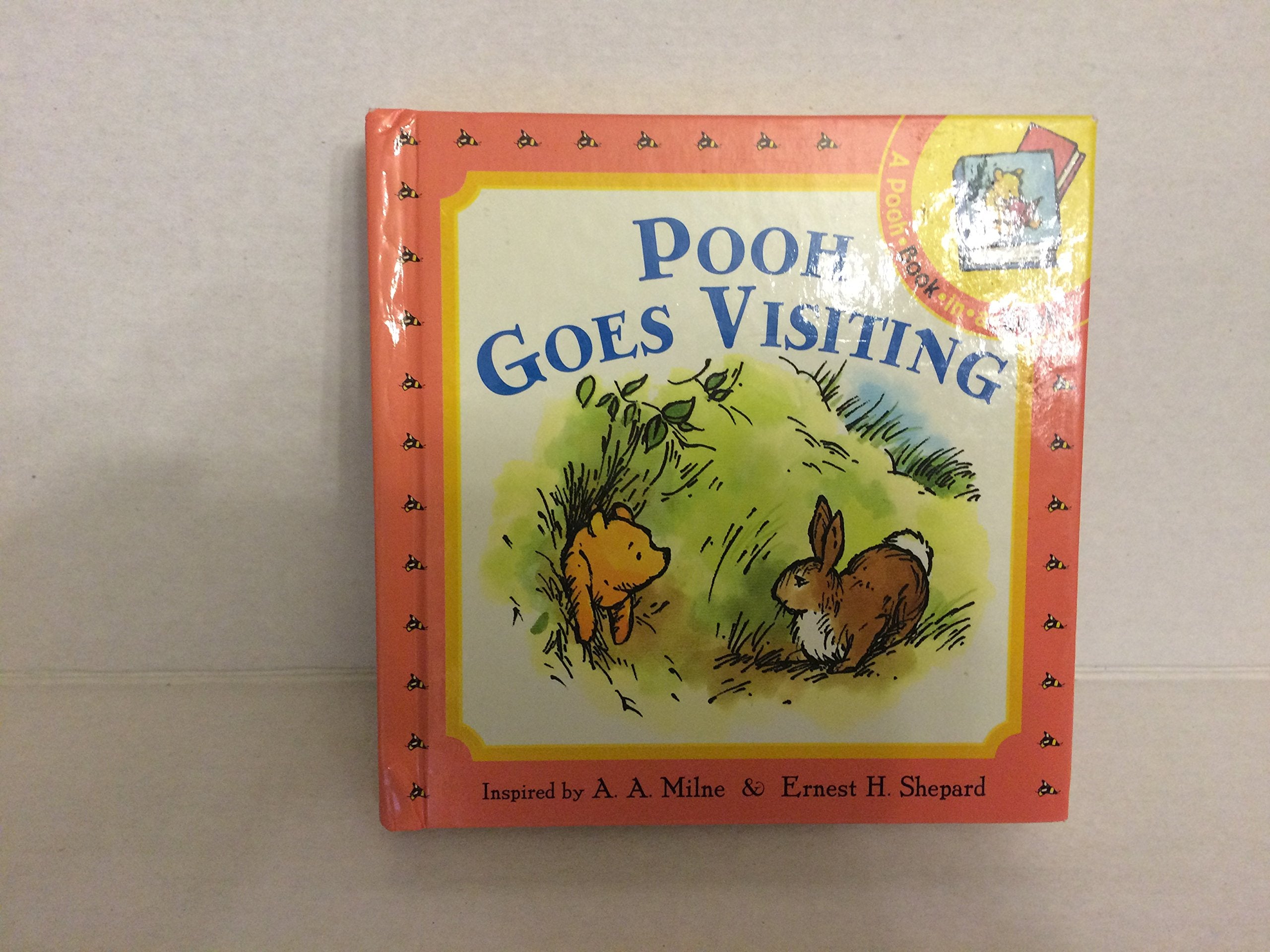 Pooh Goes Visiting (Book in a Book) Novels & Short Stories
