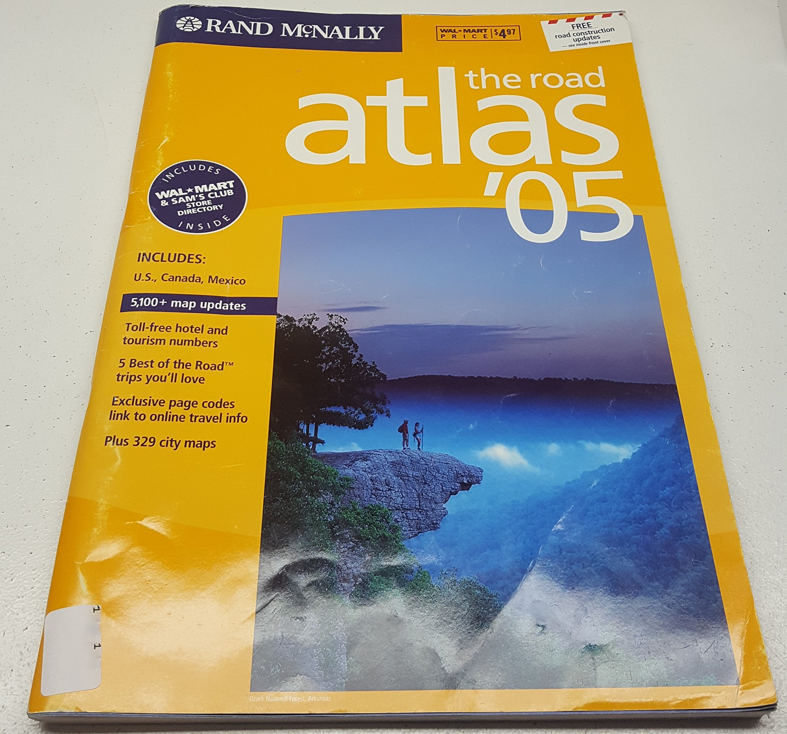 The Road Atlas '05: Includes United States, Canada, Mexico ... Books