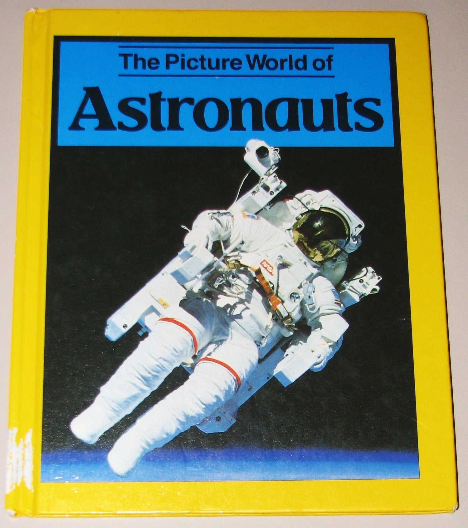 The Picture World of Astronauts (Picture World Series) Books