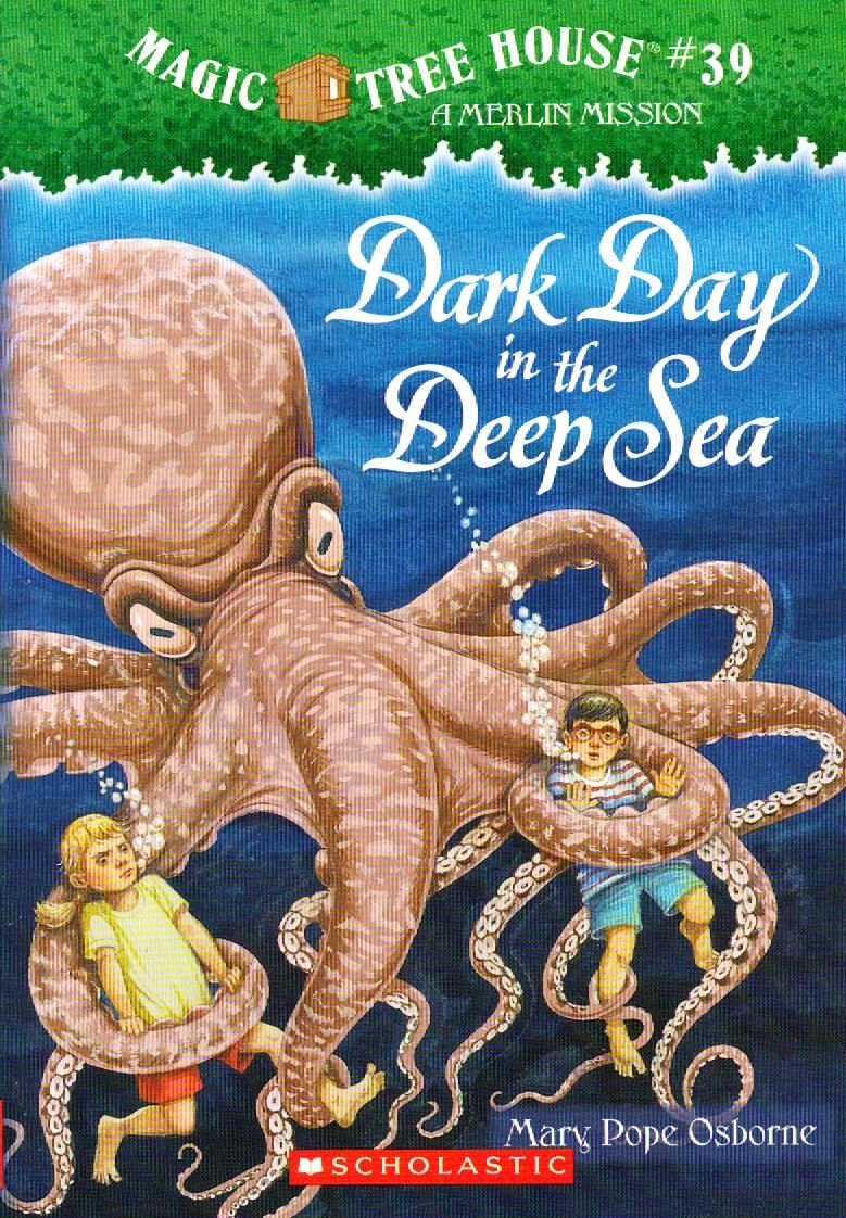 Product Image: Dark Day in the Deep Sea (Magic Tree House, No. 39)