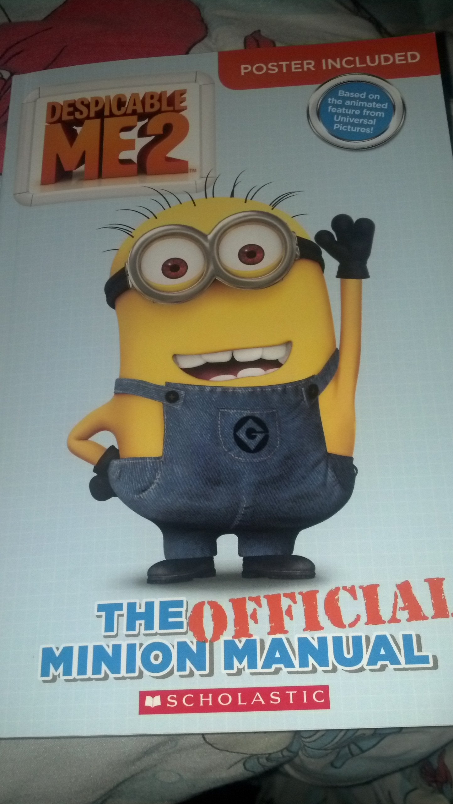 Despicable Me 2 - The Official Minion Manual - Poster Included Books
