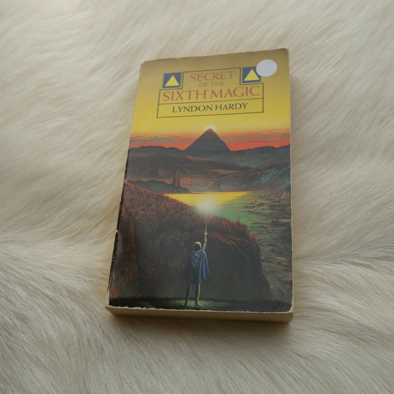 Secret of the Sixth Magic Contemporary literature