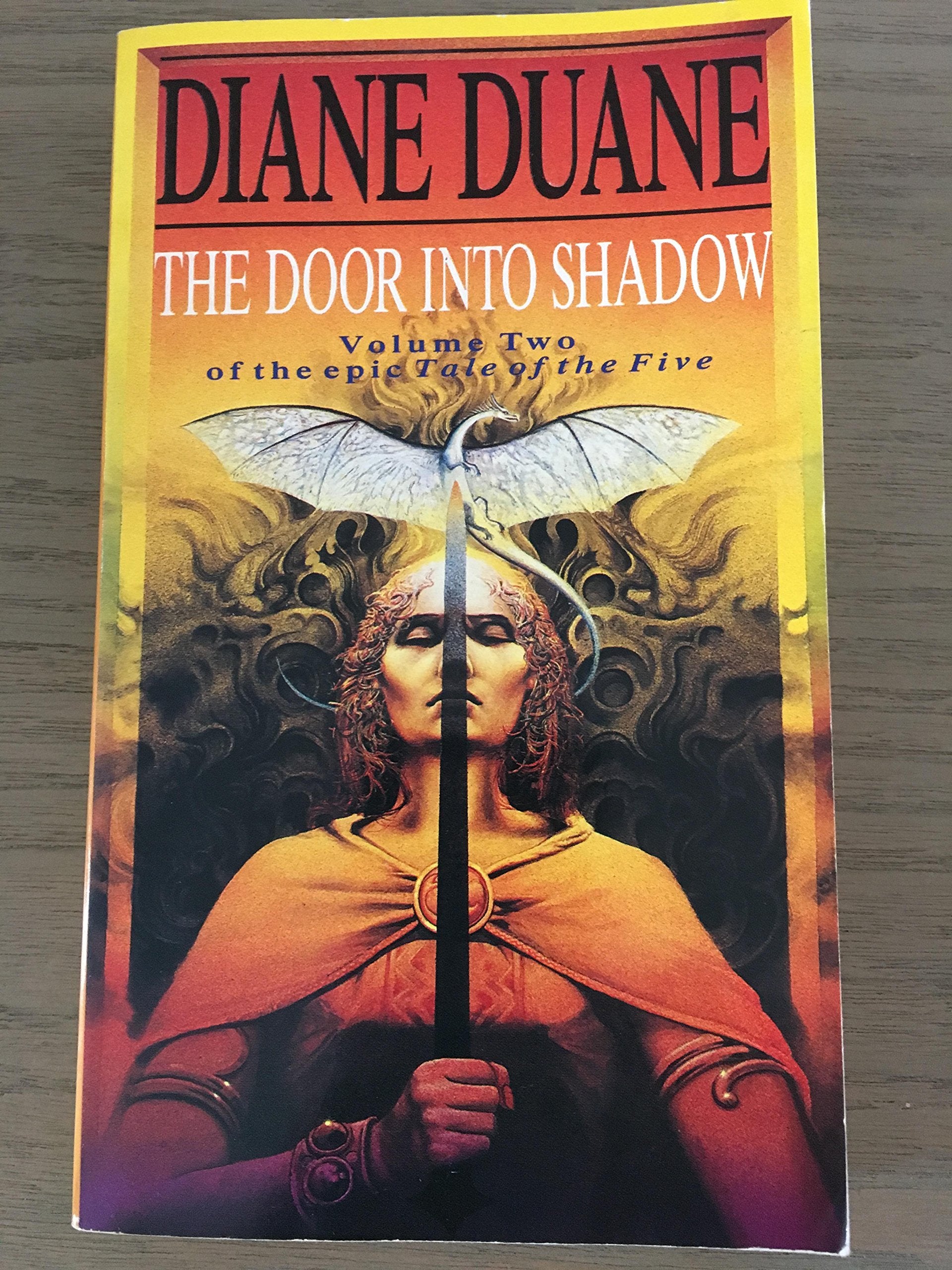 The Door into Shadow (The tale of the five, Band 2) Fantasy & Sci-Fi