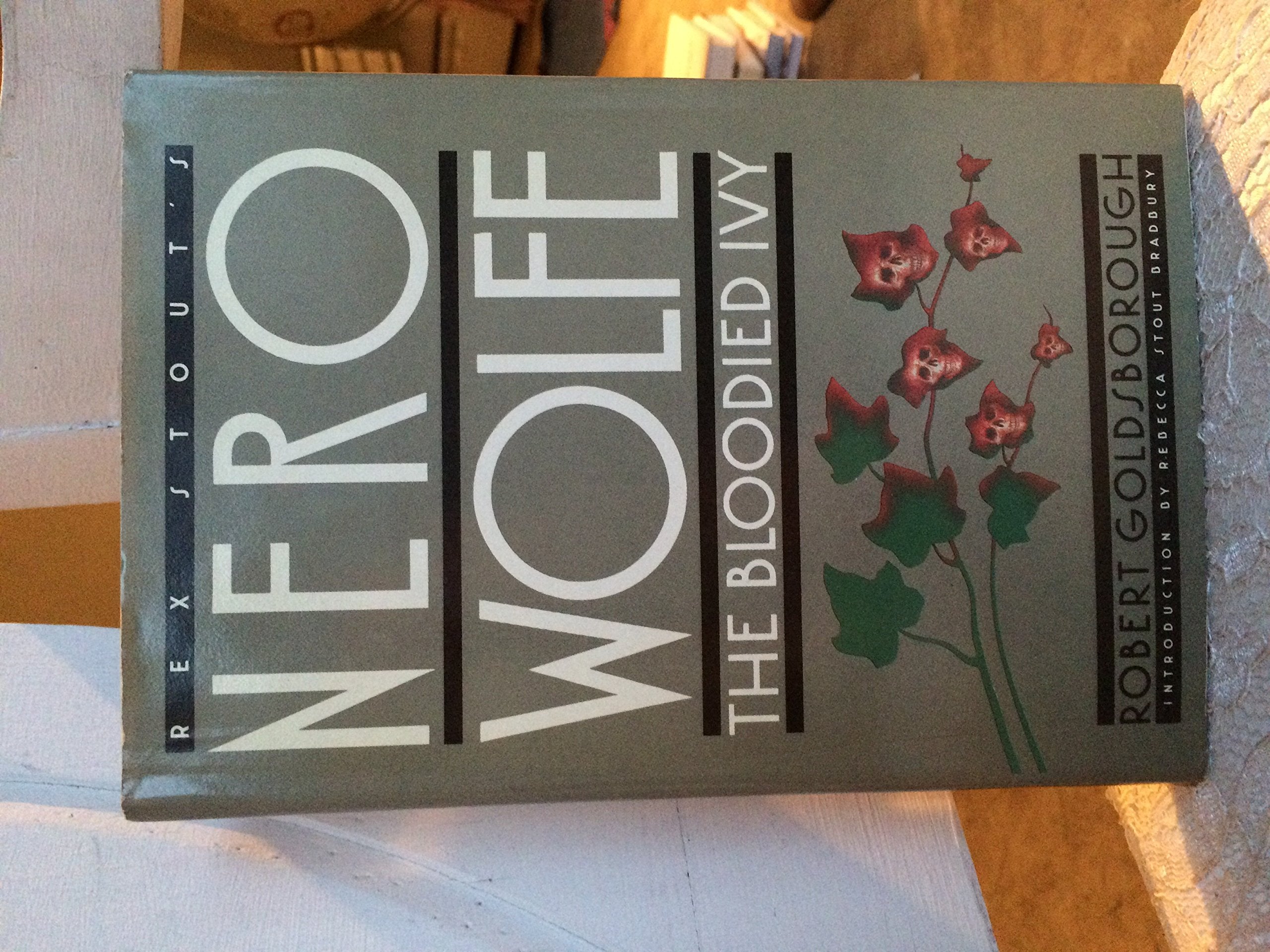 Bloodied Ivy: A Nero Wolfe Mystery Contemporary literature