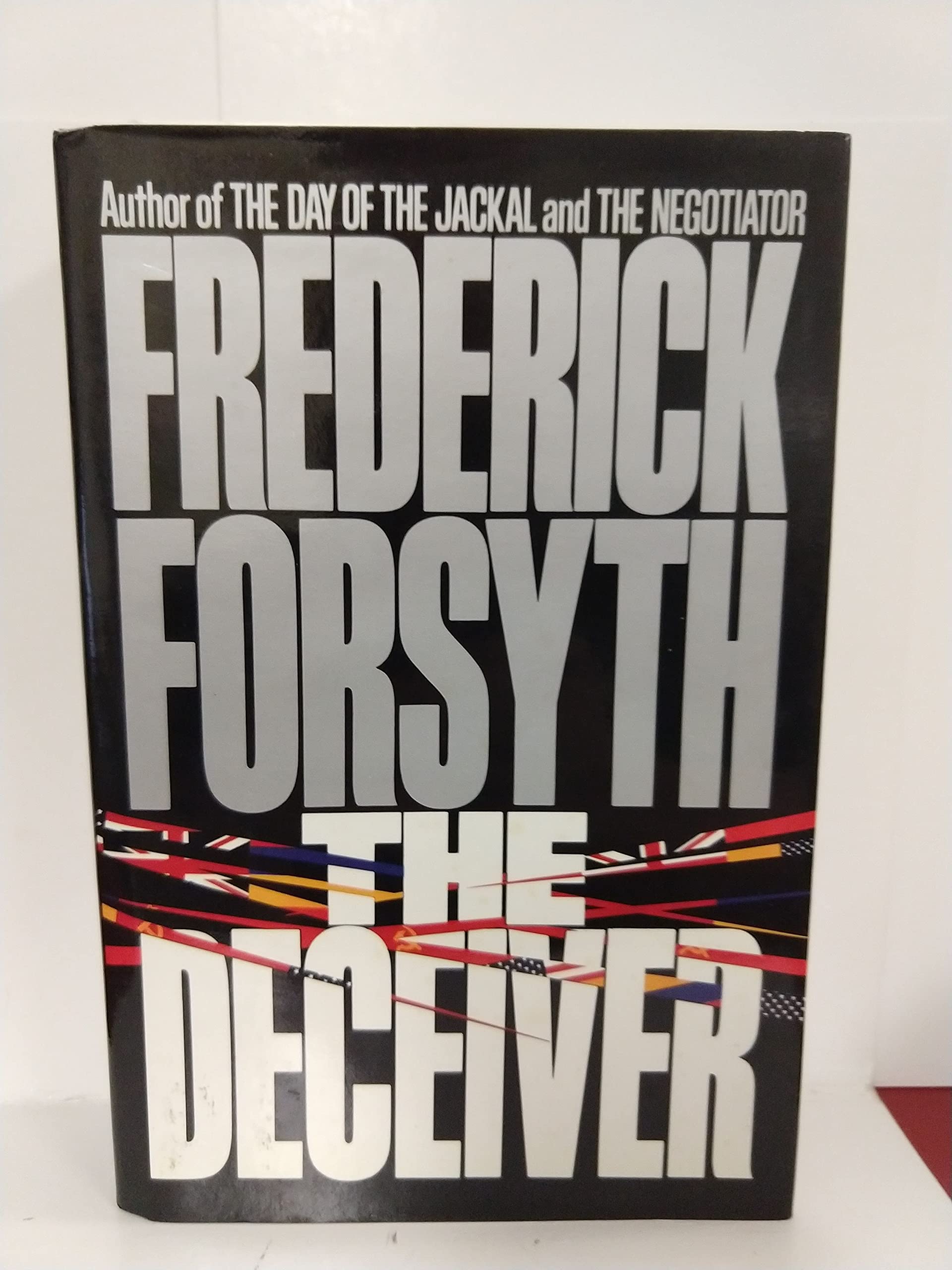 The Deceiver Suspense & Thrillers