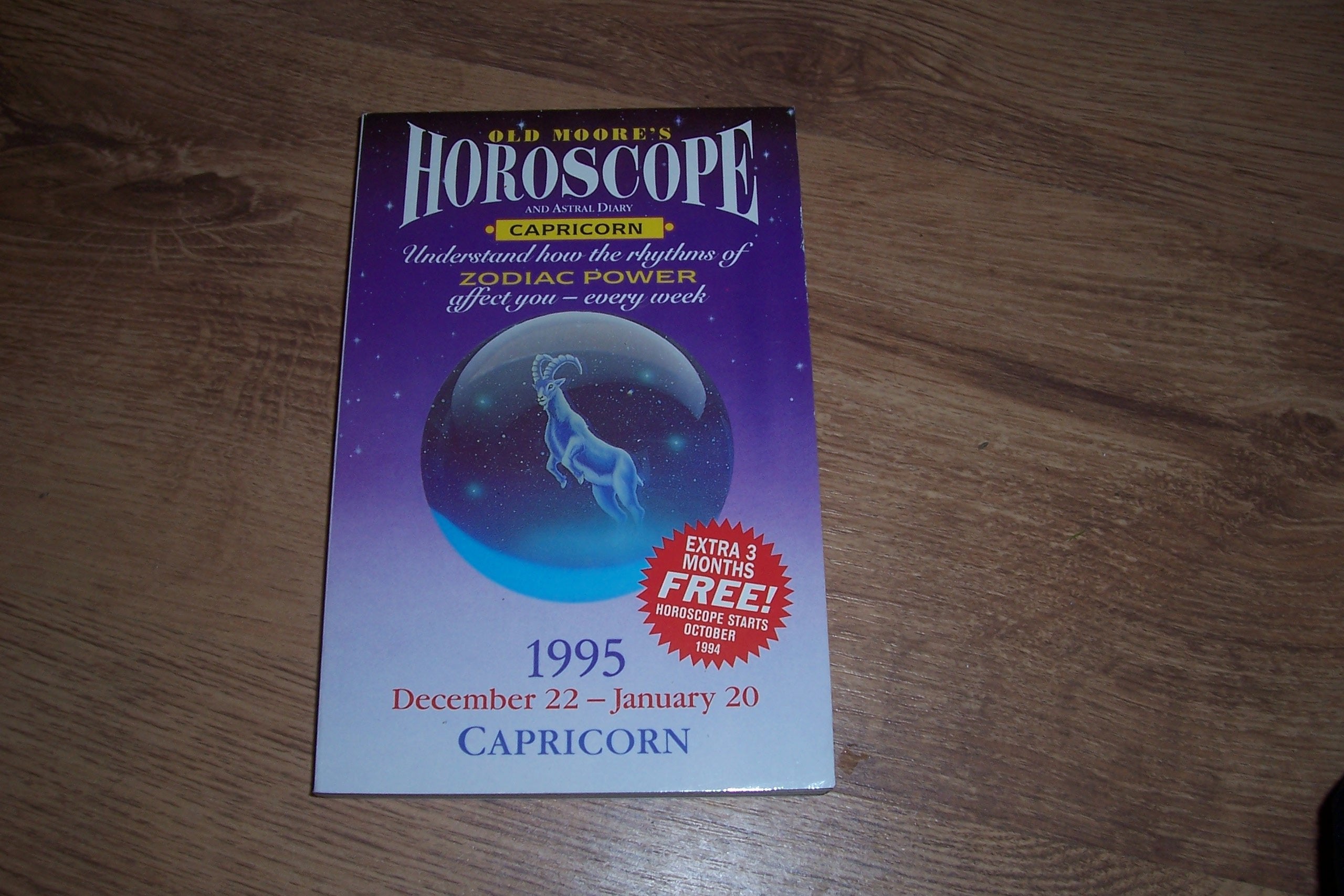 Old Moore's Horoscope 1995 Capricorn (Old Moore's Horoscope and Astral Diary, 1995) Religion & Esotericism