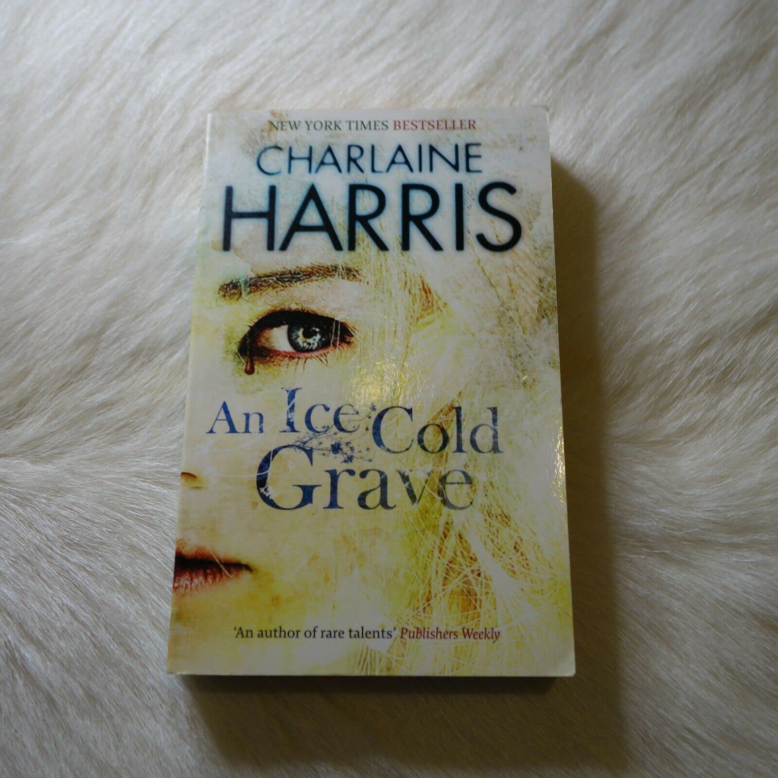 Ice Cold Grave Fantasy & Sci-Fi Books
