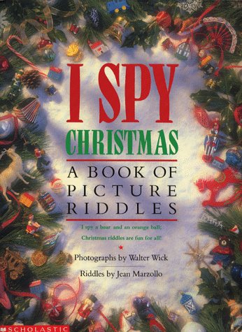 I Spy Christmas: A Book of Picture Riddles (I Spy S.) Non-fiction