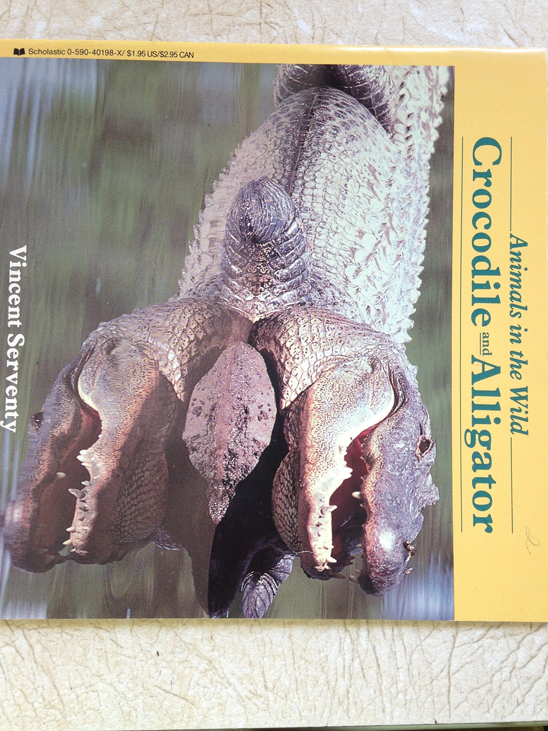 Crocodile and Alligator (Animals in the Wild) Books