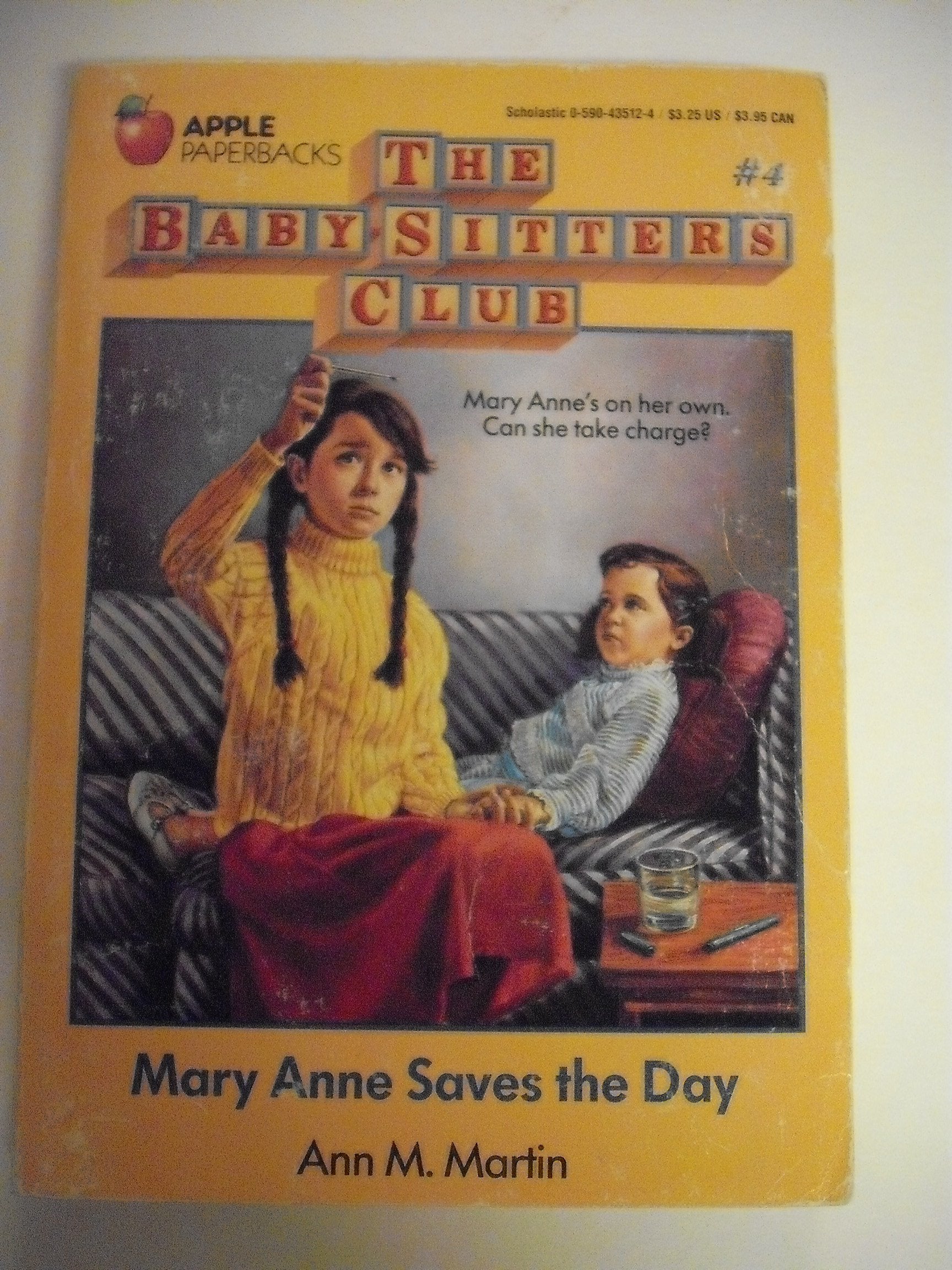 Mary Anne Saves the Day (Baby-Sitters Club, 4) Books