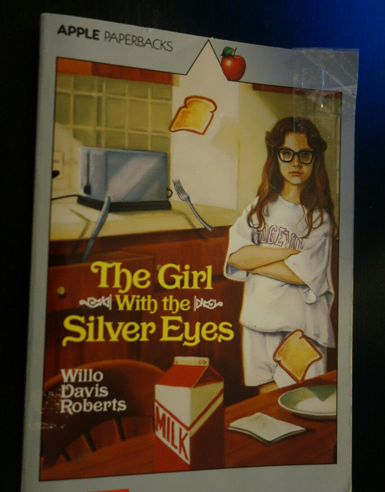 The Girl With the Silver Eyes Books