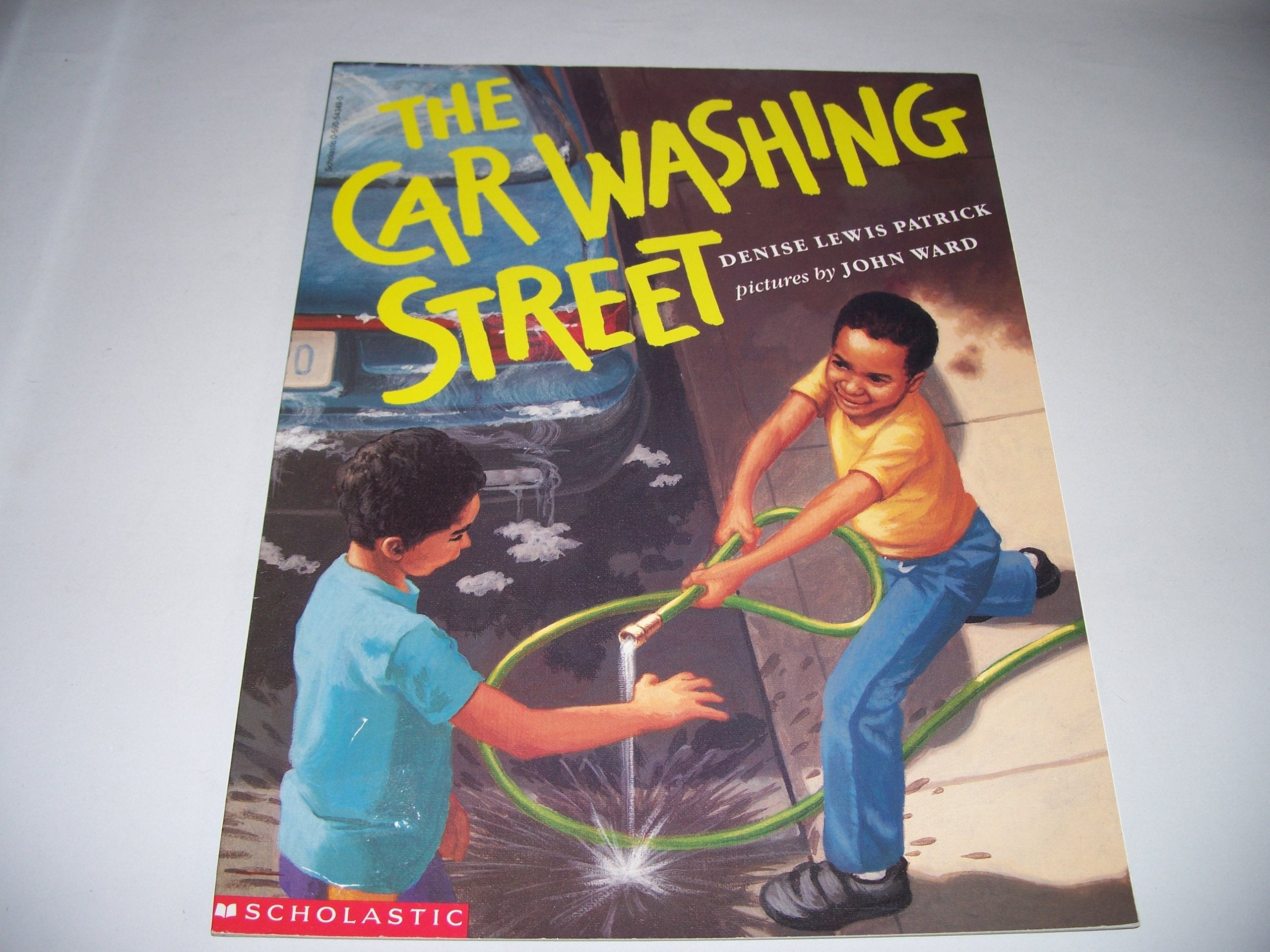 The car washing street (Reads core story selection) Books