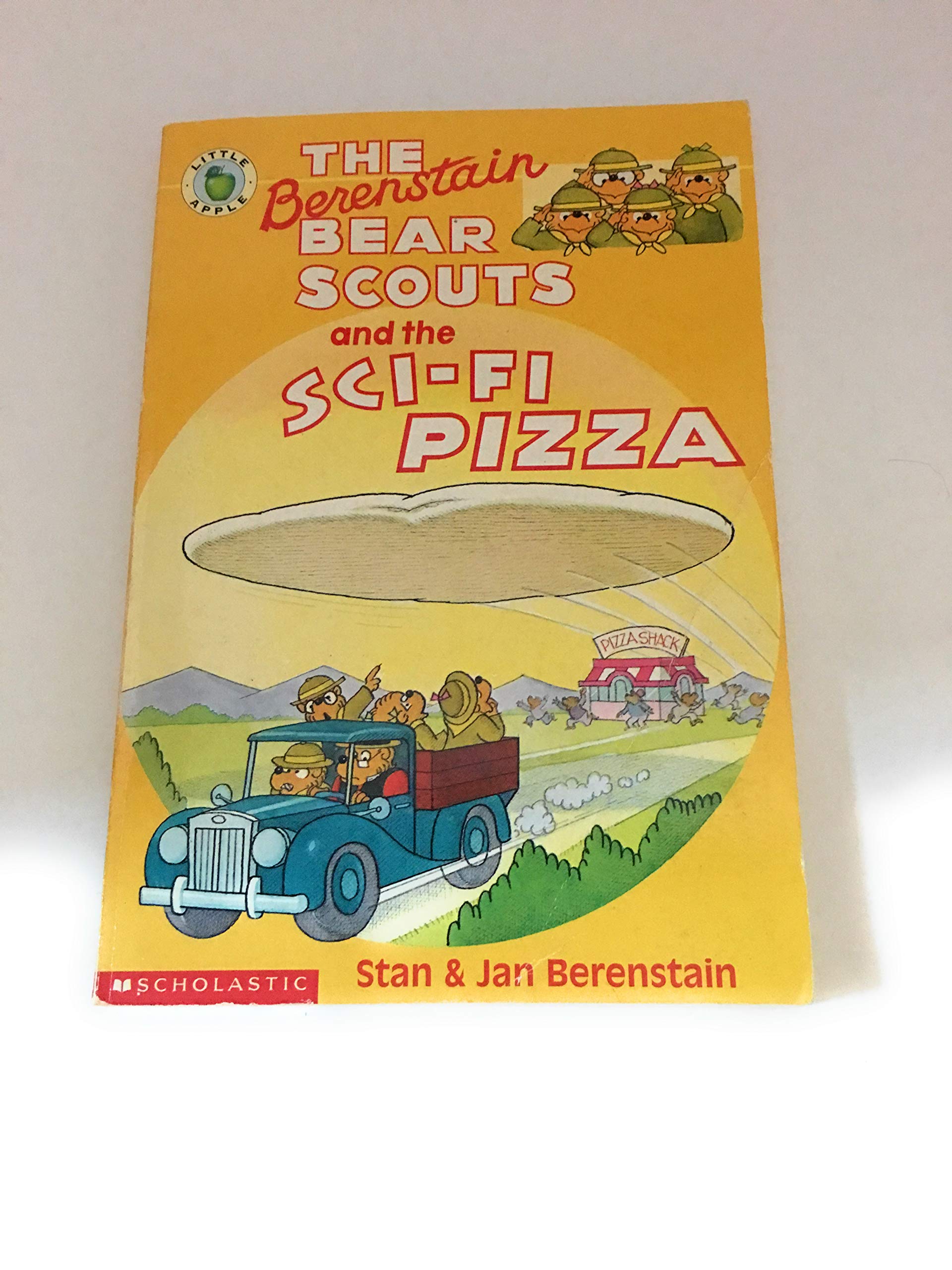 The Berenstain Bear Scouts and the Sci-fi Pizza Novels & Short Stories
