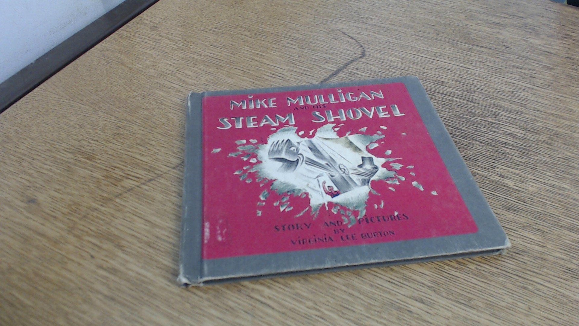 Mike Mulligan and His Steam Shovel Novels & Short Stories