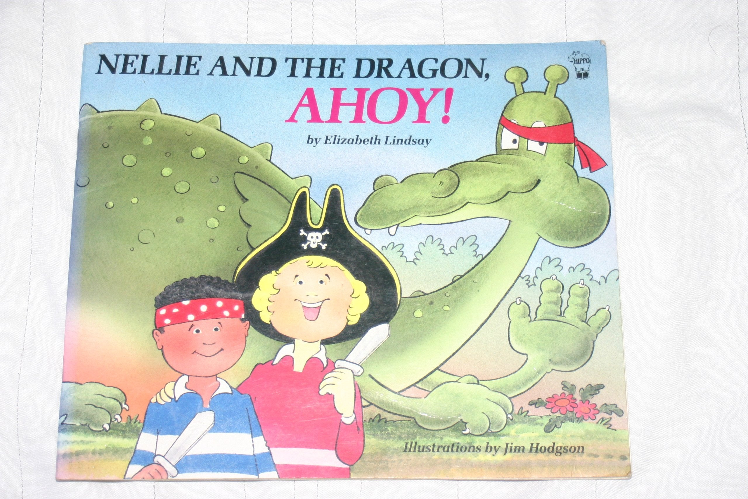 Nellie and the Dragon, Ahoy! (Picture Hippo) Novels & Short Stories