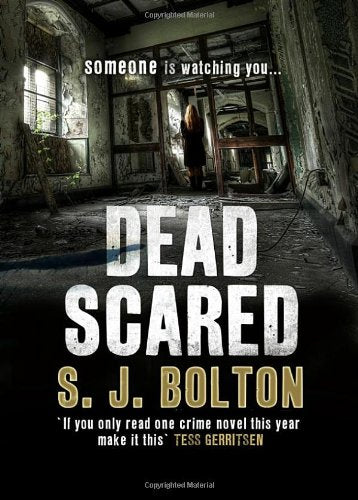Dead Scared: Lacey Flint Series, Book 2 Contemporary literature