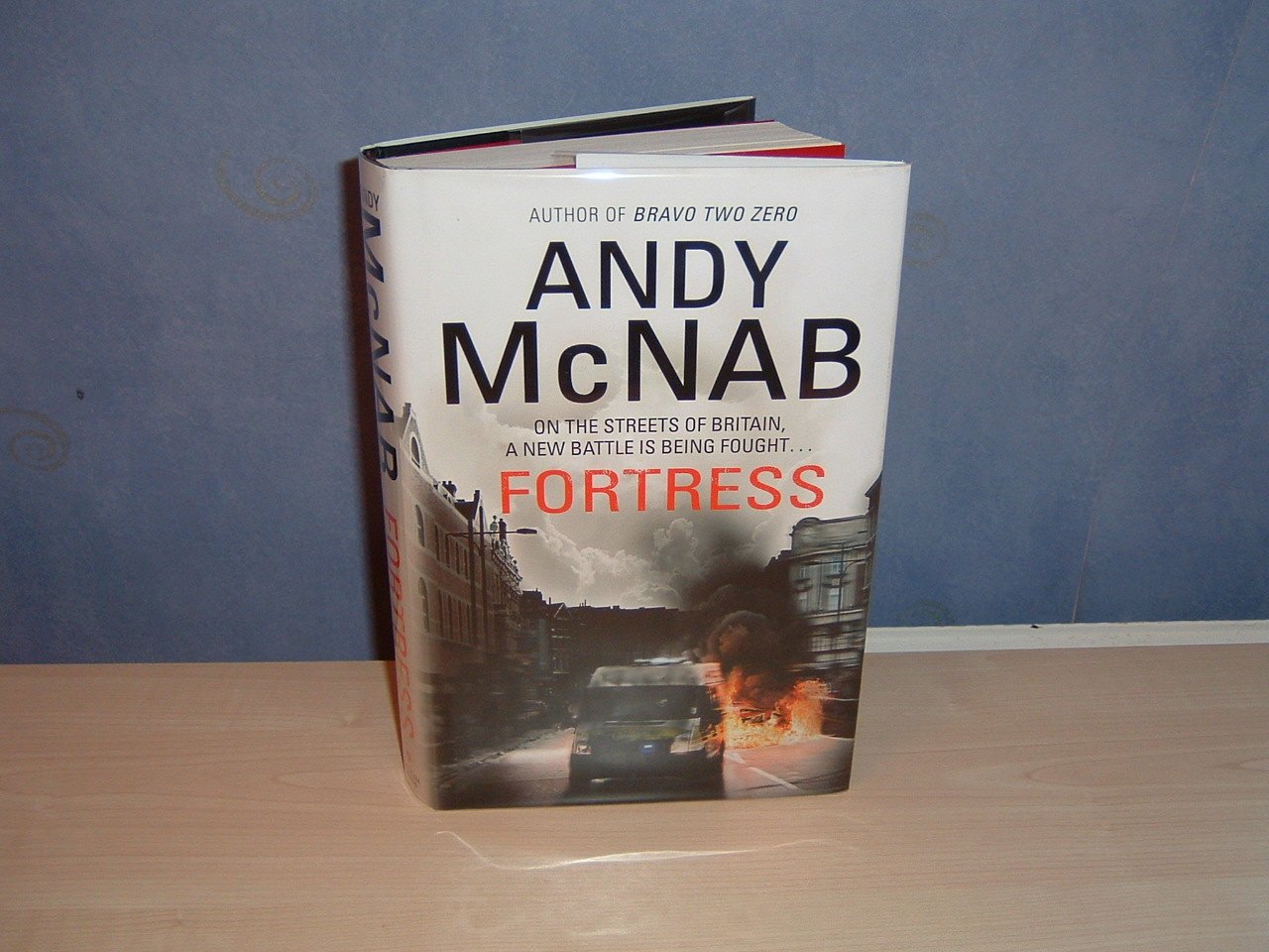 Fortress: (Tom Buckingham Thriller 2): On the Streets of Britain, a New Battle is Being Fought. Action & Adventure