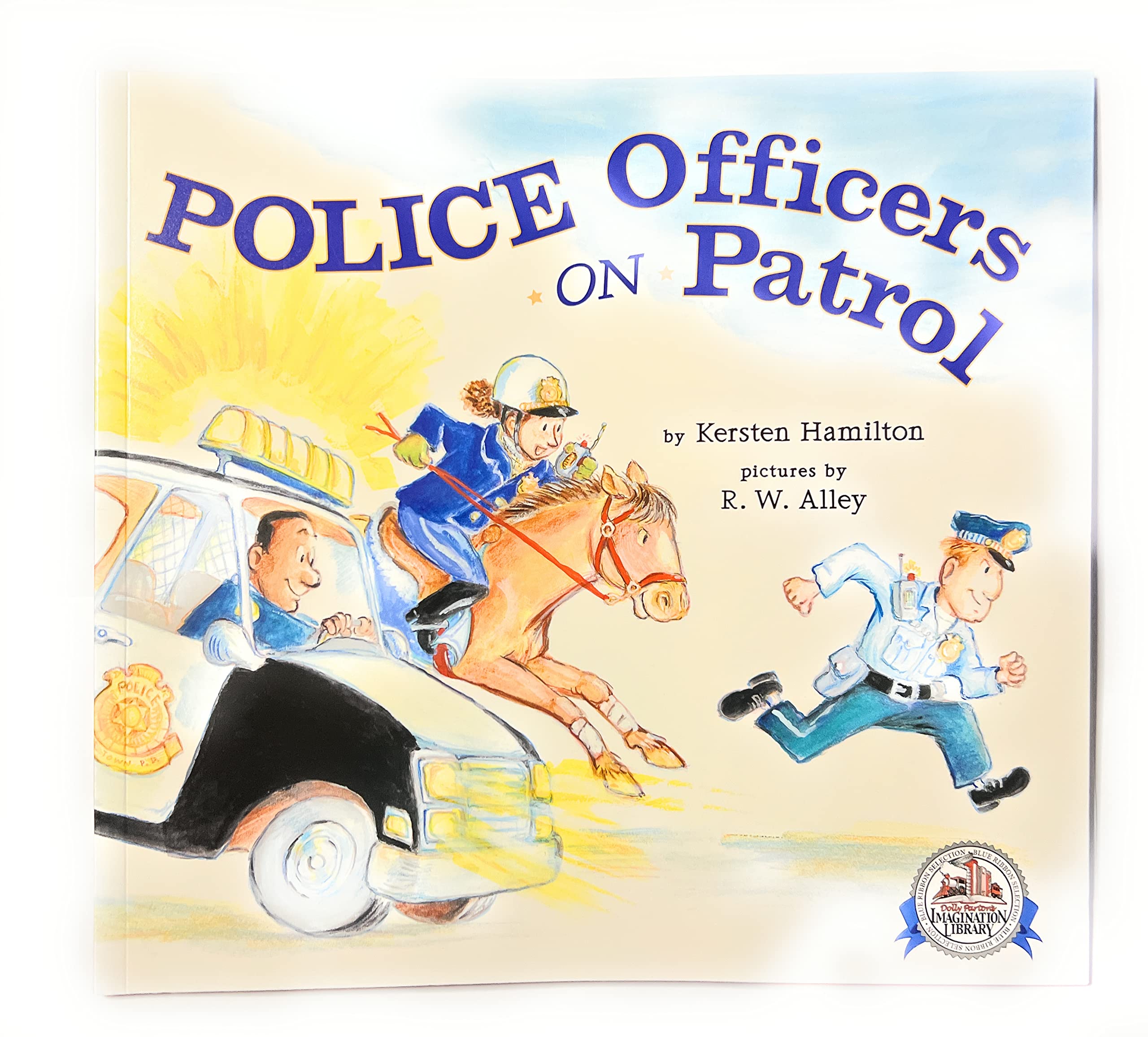 Officiers de police en patrouille book