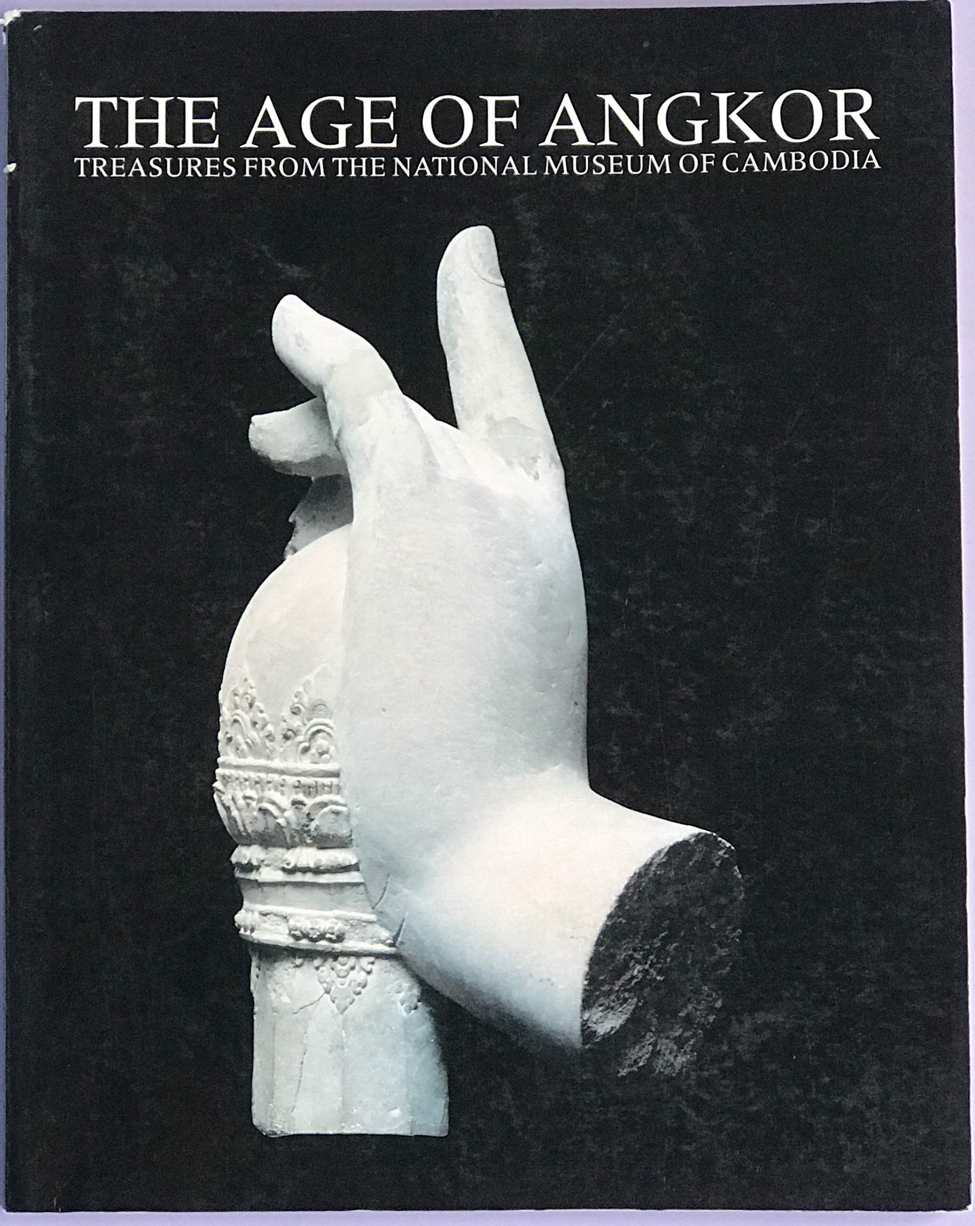 The Age of Angkor: Treasures from the National Museum of Cambodia Books