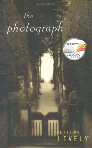 The Photograph (Today's Book Club) Contemporary literature