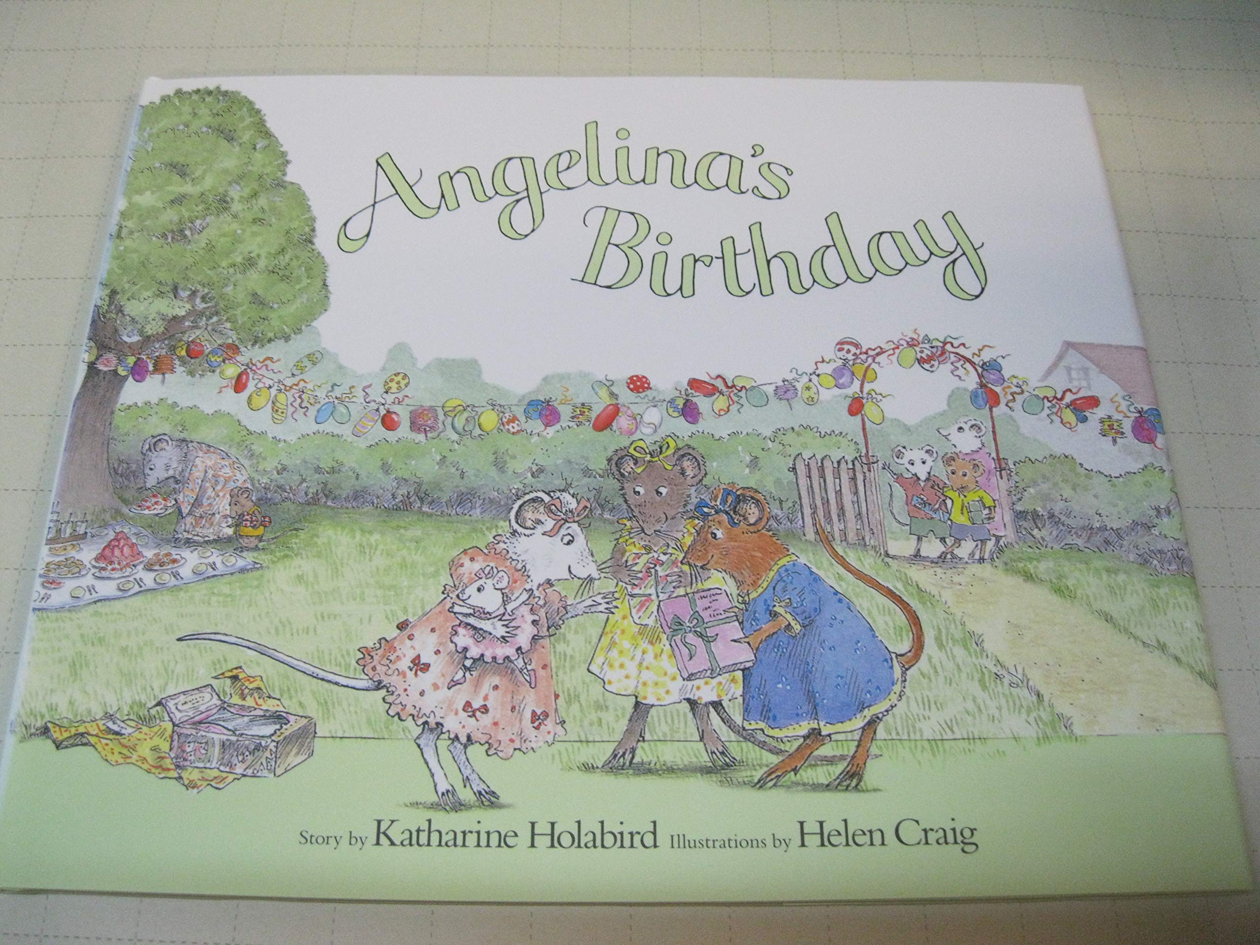 Angelina's Birthday (Angelina Ballerina) Novels & Short Stories