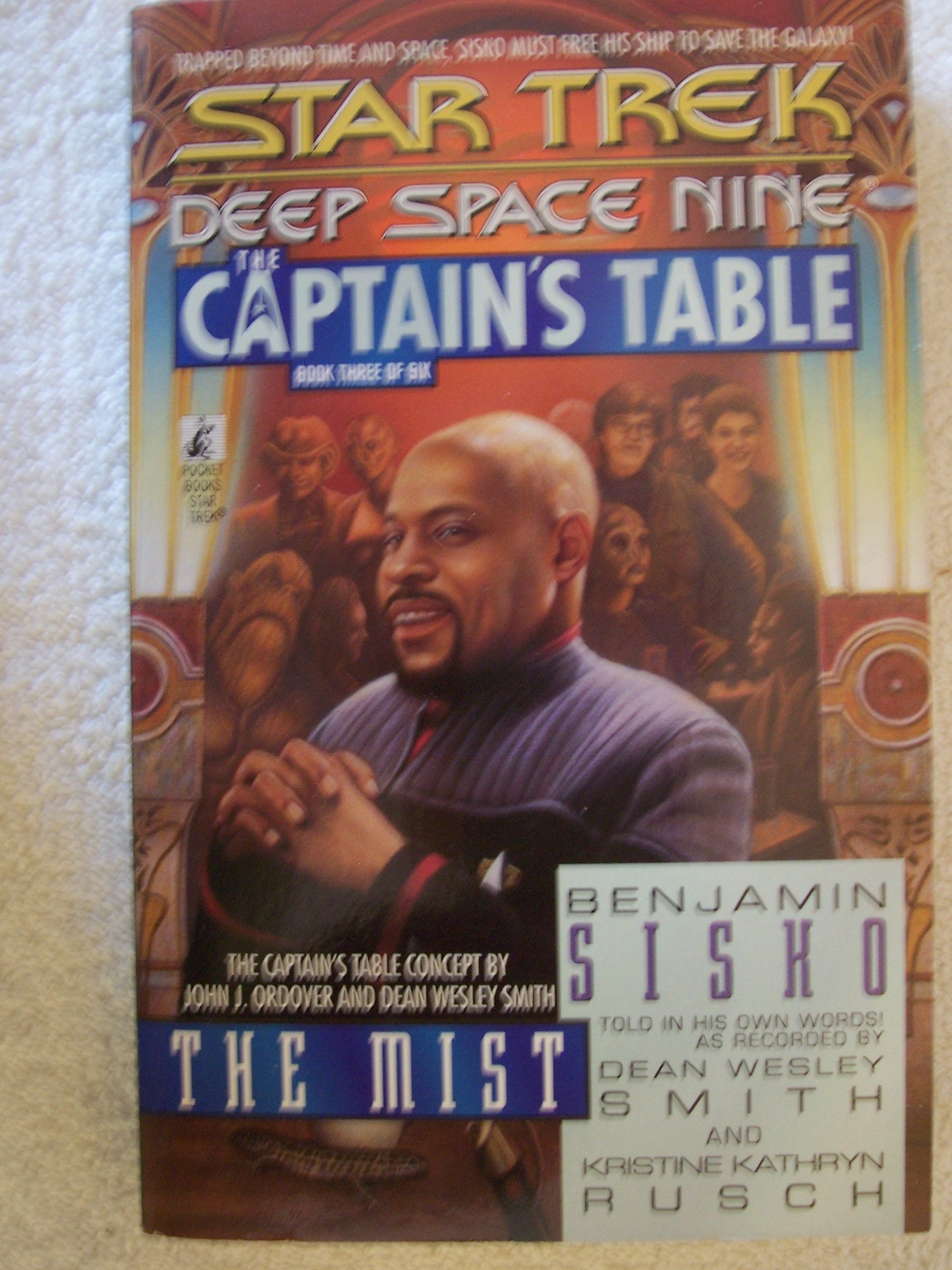 The Mist: The Captain's Table #3 (Star Trek, the Captain's Table , No 3) Contemporary literature