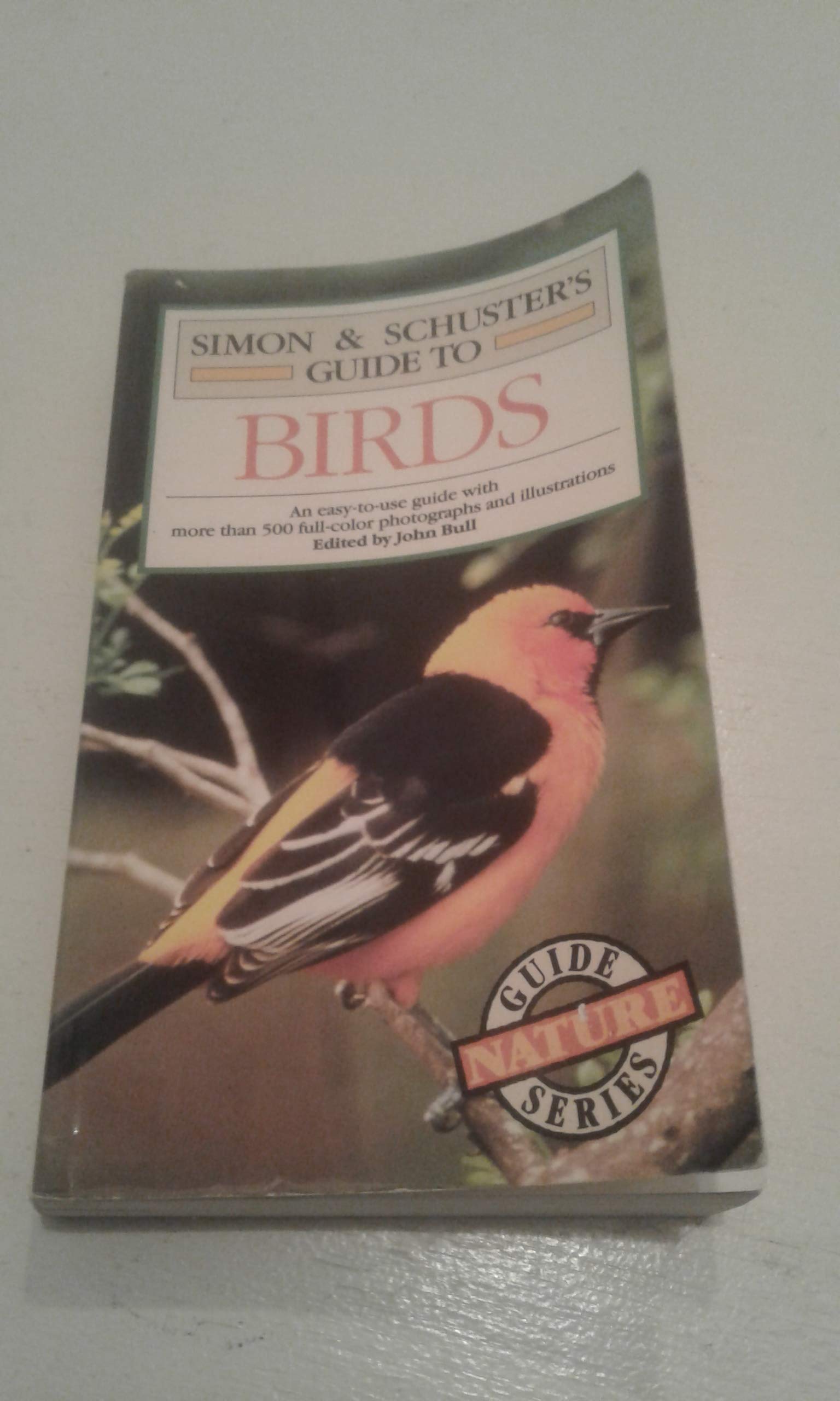 Simon and Schuster's Guide to Birds of the World book