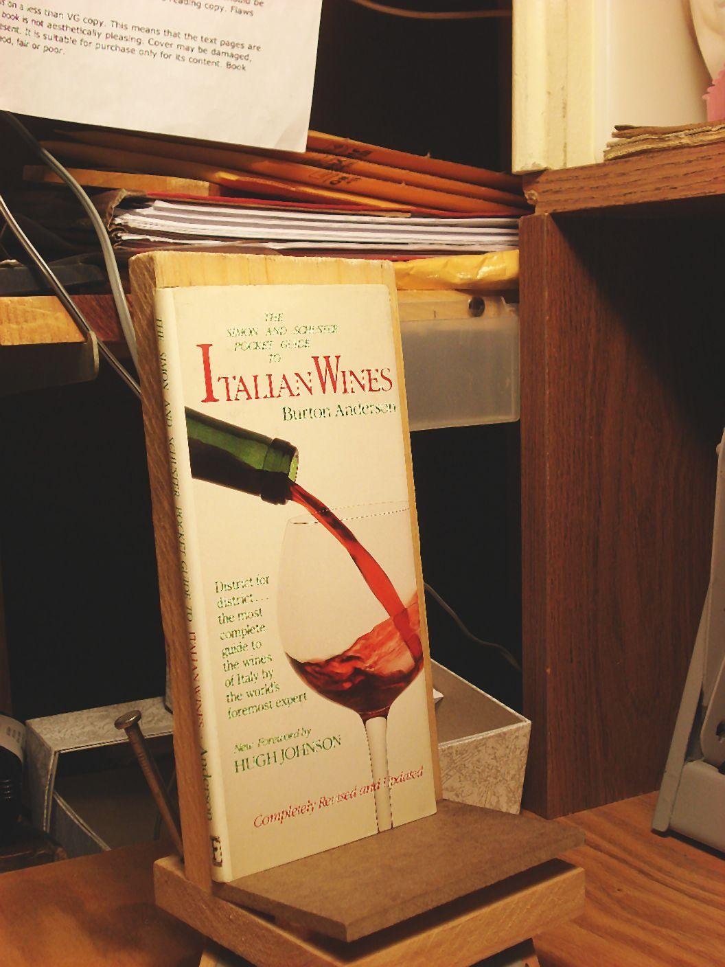 The Simon and Schuster Pocket Guide to Italian Wines Books