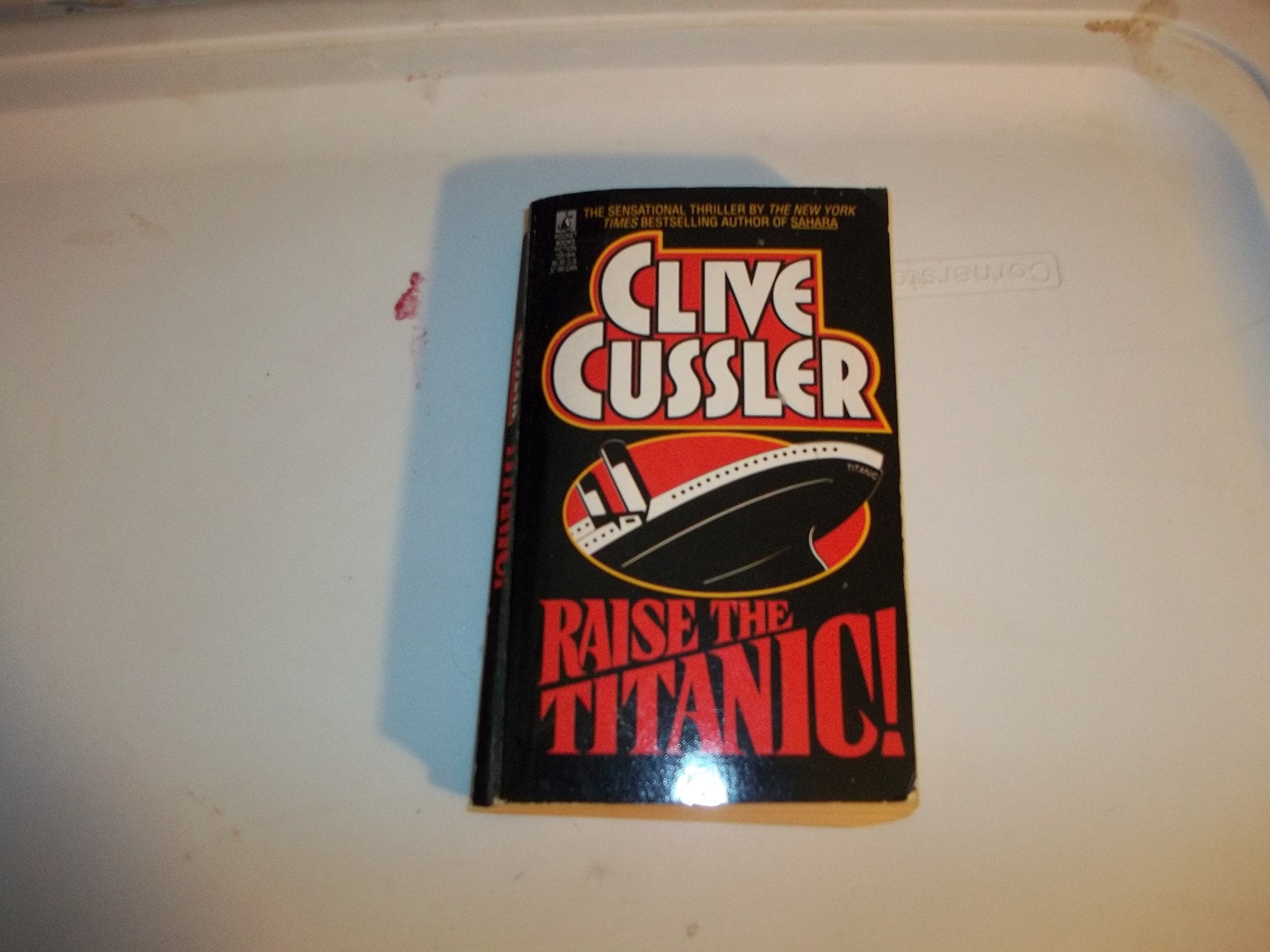 RAISE THE TITANIC (Dirk Pitt Adventure) Action & Adventure