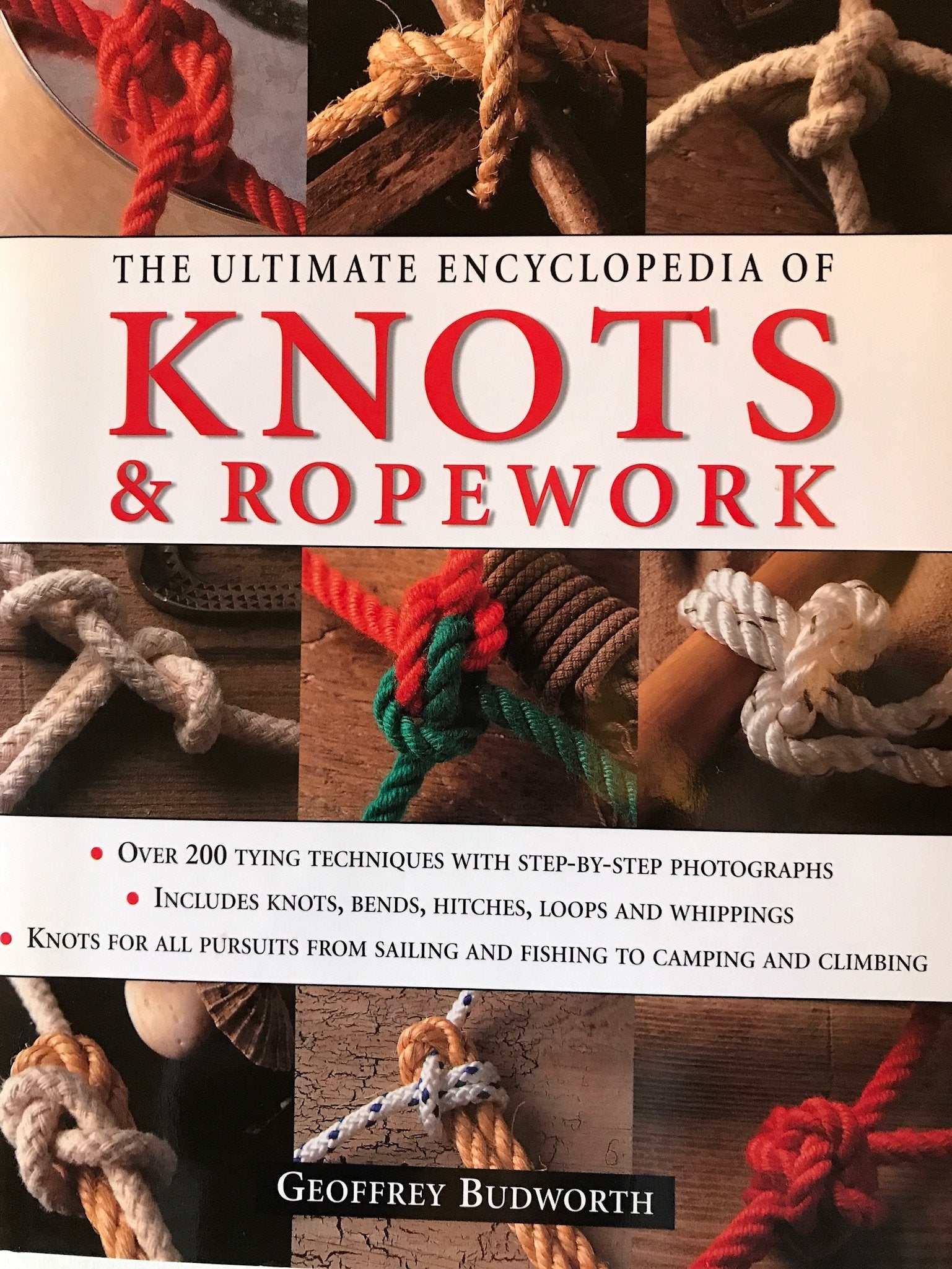 The Ultimate Encyclopedia of Knots and Ropework Books
