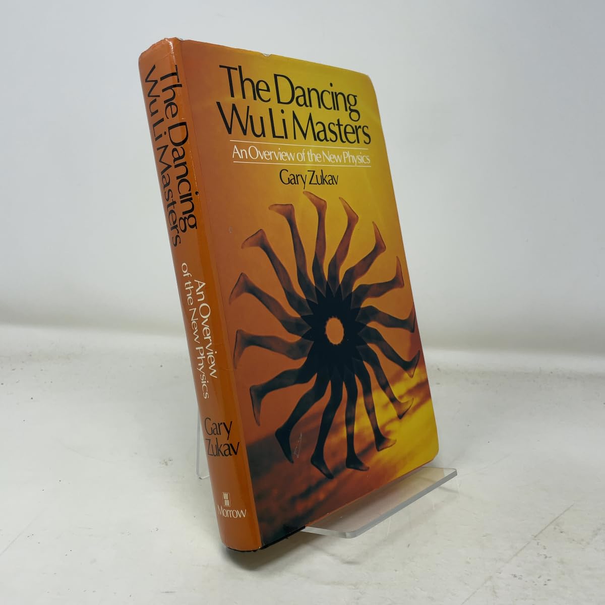 The dancing wu li masters: An overview of the new physics Natural Sciences