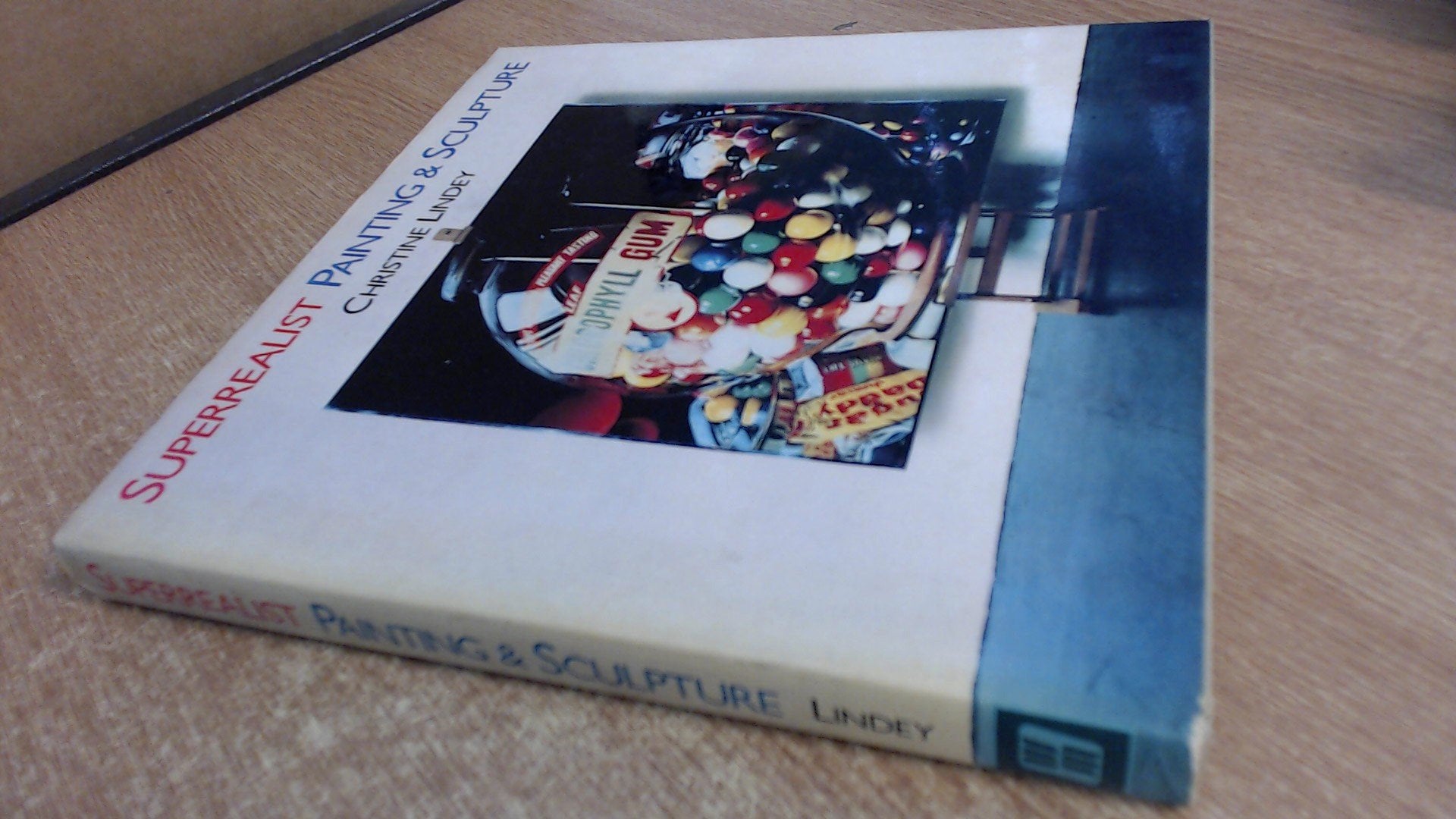 Superrealist. Painting & Sculpture. Books