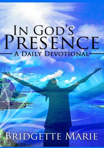 In God's Presence: A Daily Devotional Religion & Esotericism