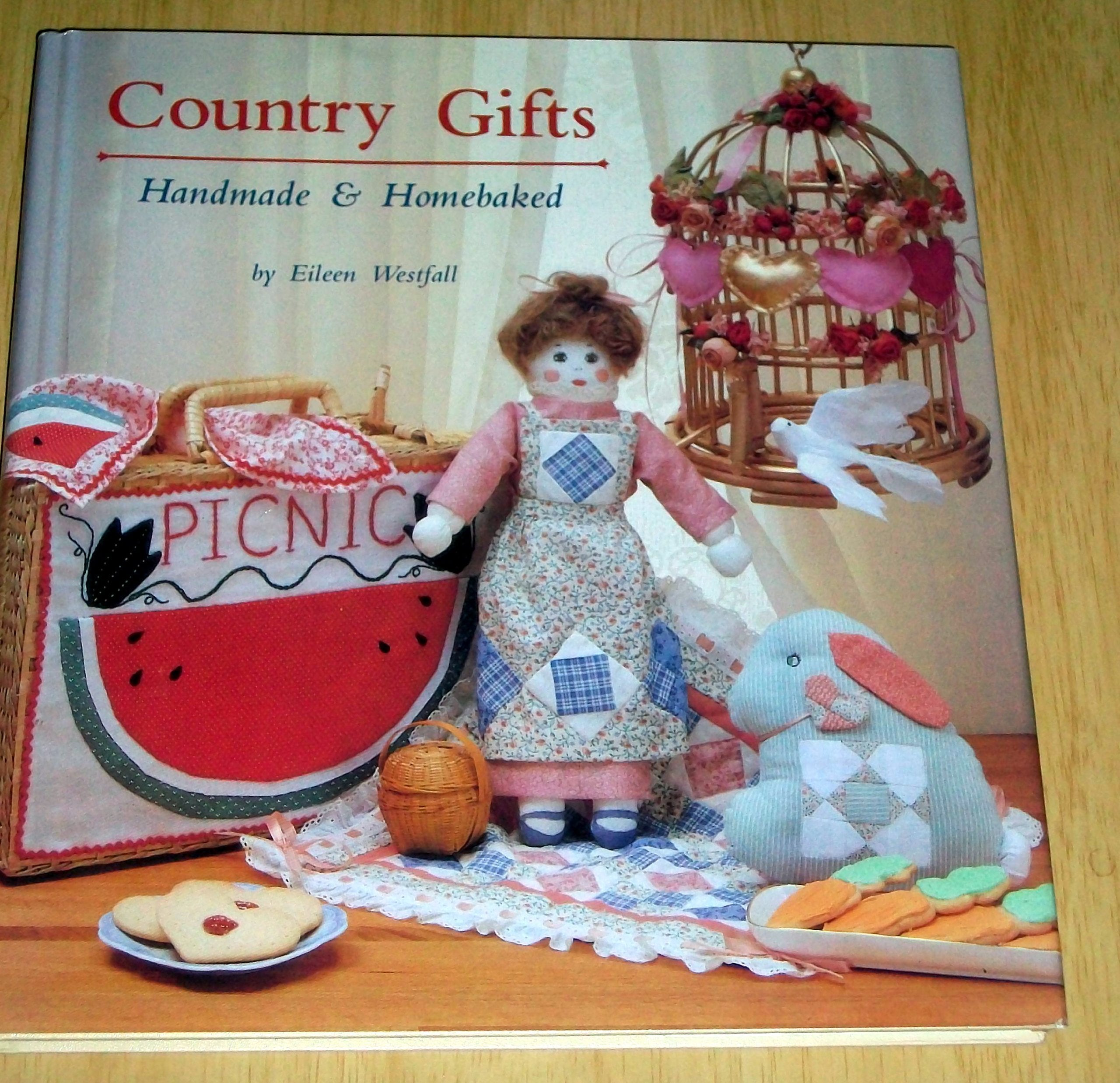 Country Gifts: Handmade & Homebaked book