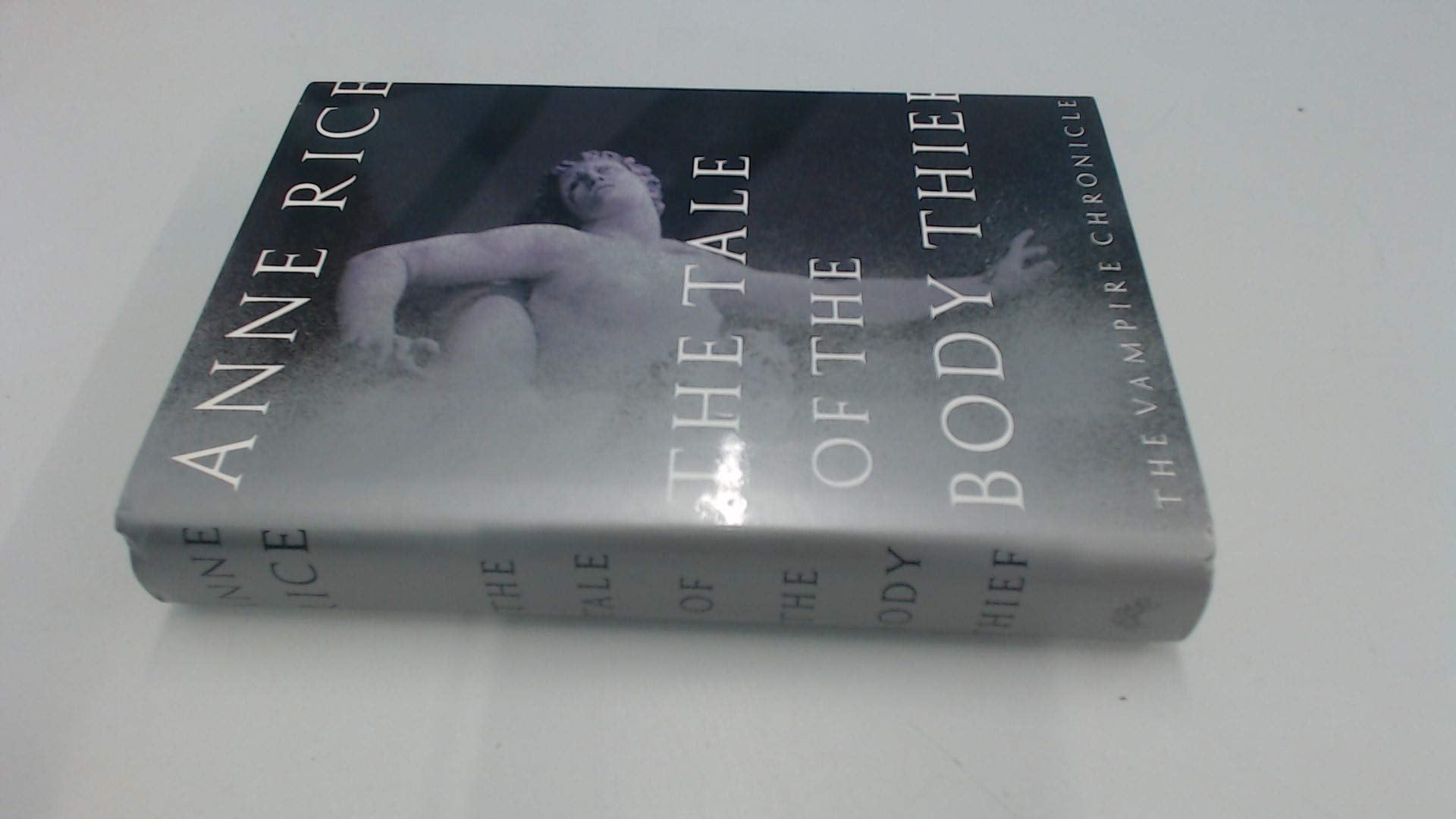 The Tale of the Body Thief (The Vampire Chronicles) Contemporary literature