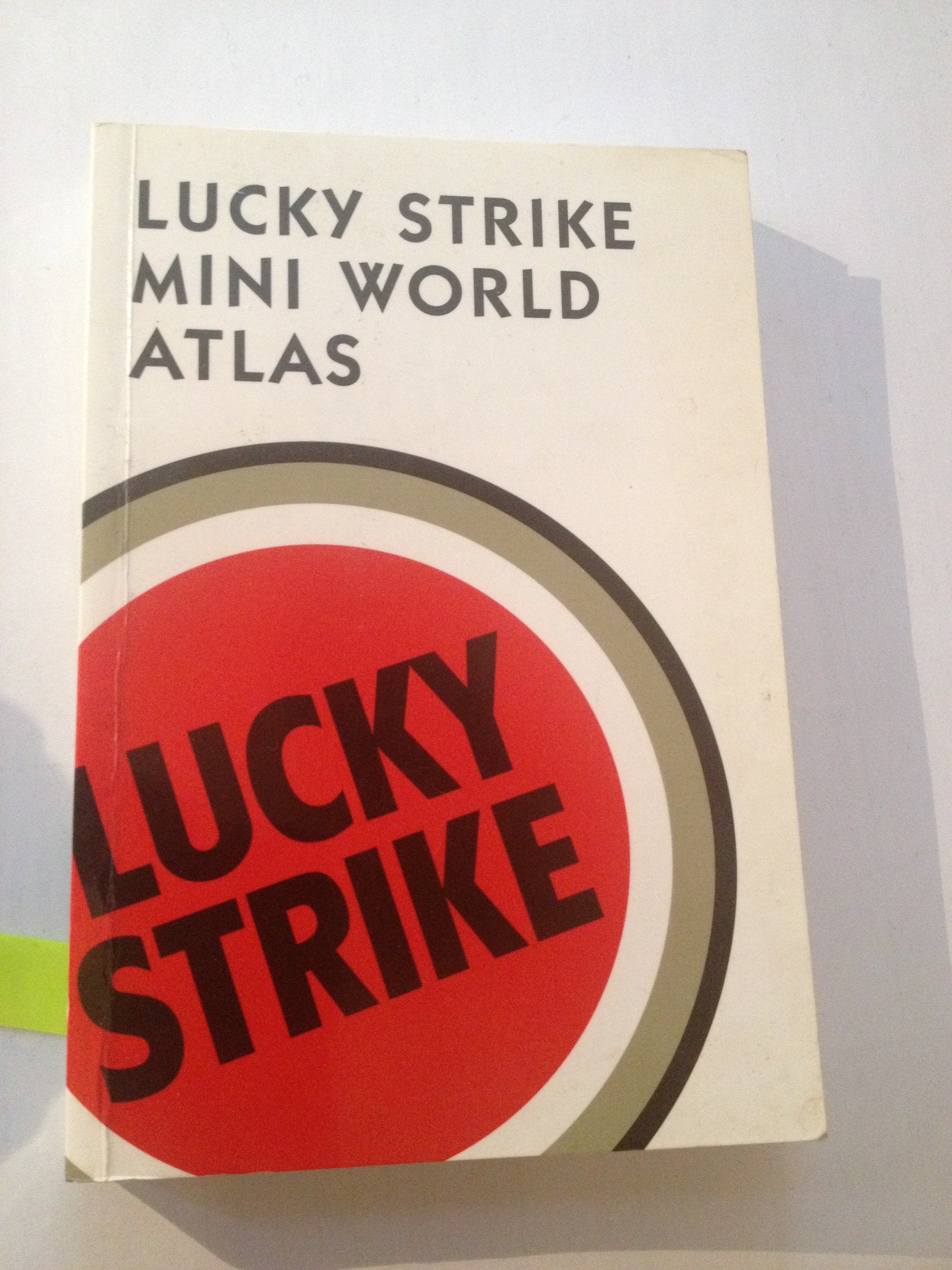 Lucky Strike - Mini World Altas ( broschiert ) Books