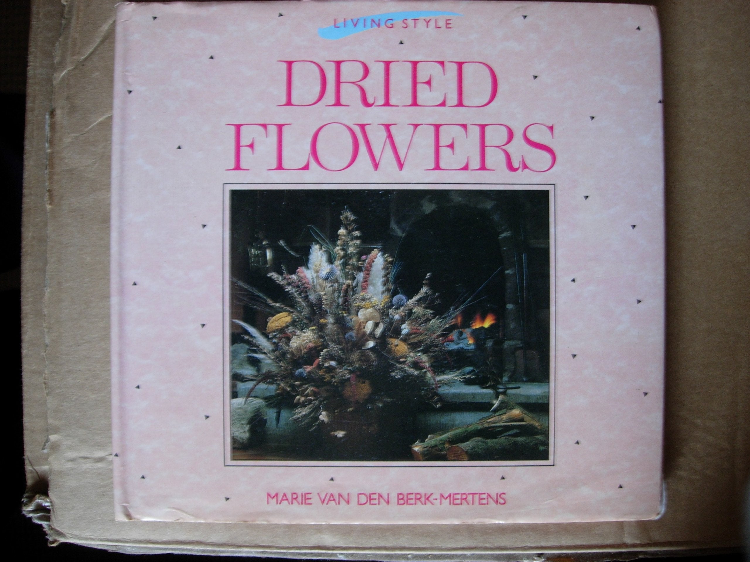 Dried Flowers (Living style) Hobbies & Crafts